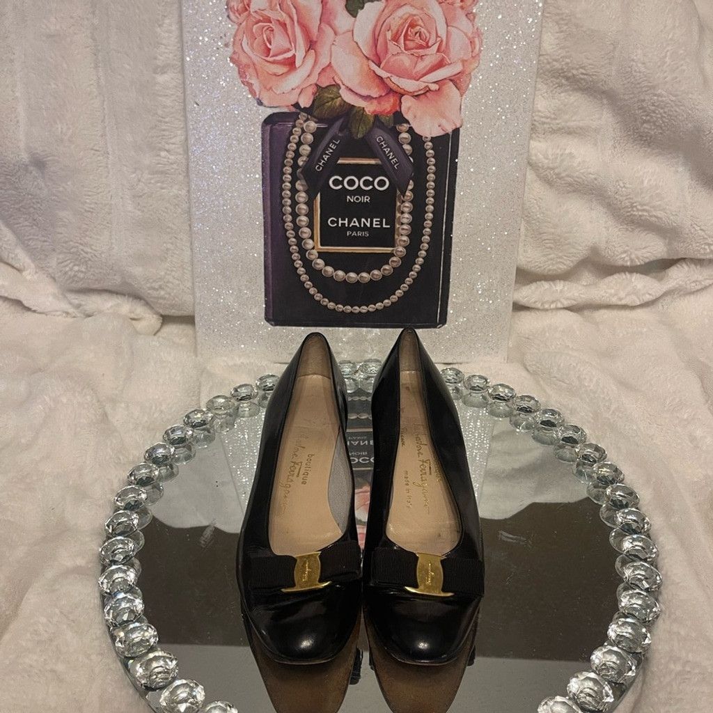 Salvatore Ferragamo Vintage Leather Vara Bow Heel Shoes