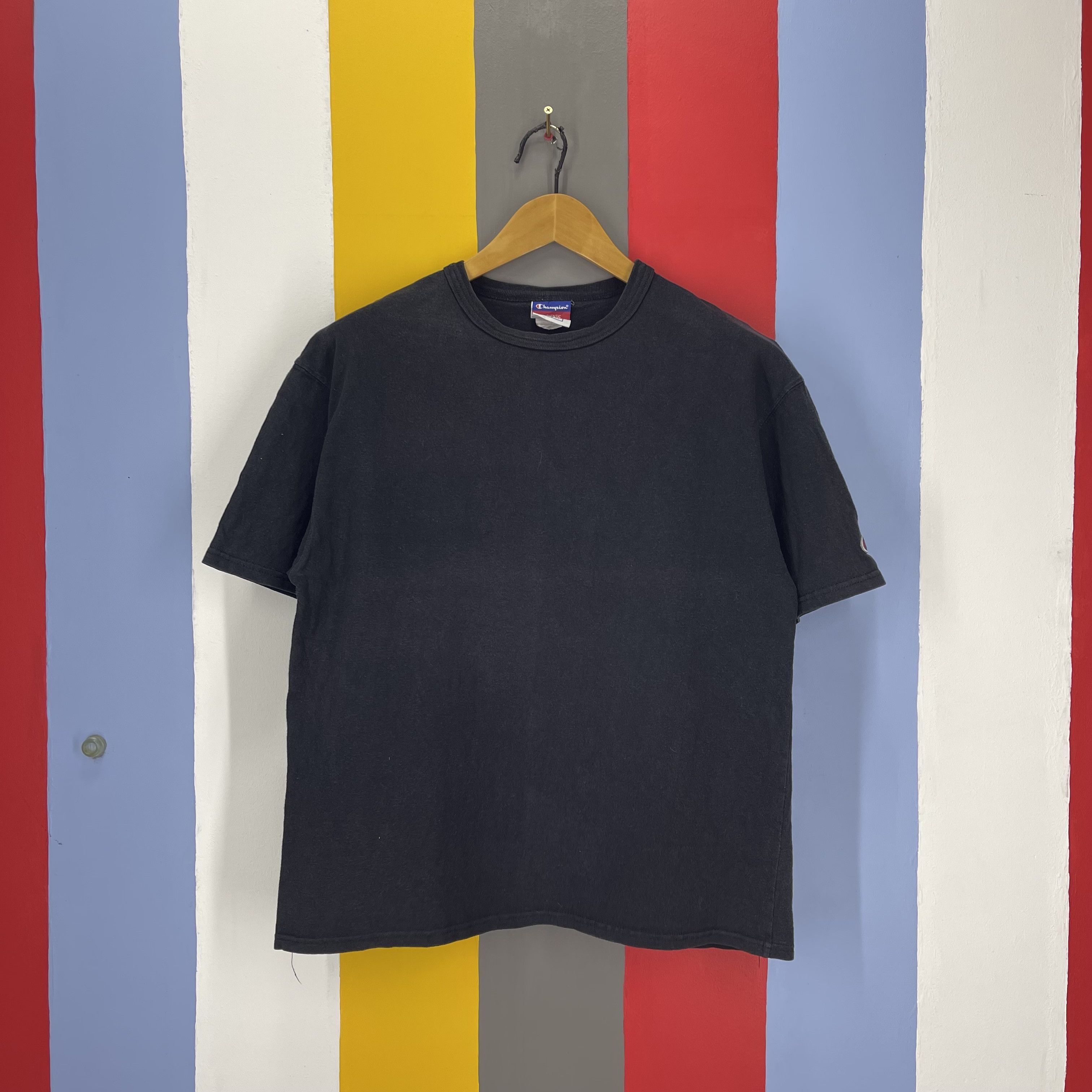 Champion Vintage CHAMPION Made In Honduras T Shirt #2005/13 Size US M / EU 48-50 / 2 - 1 Thumbnail