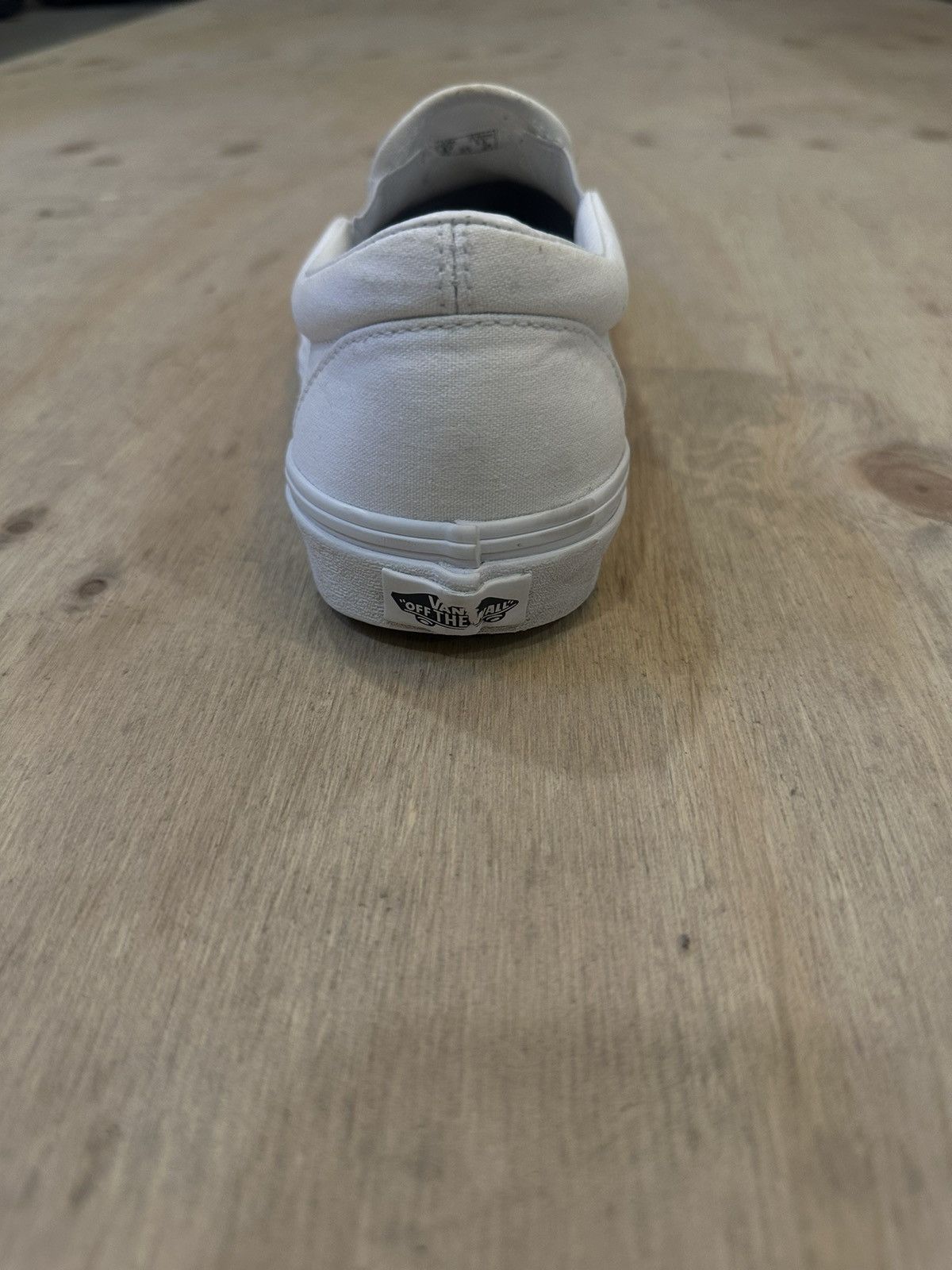 Vans Vans Classic White Slip on Shoe Size US 8 / EU 41 - 6 Thumbnail