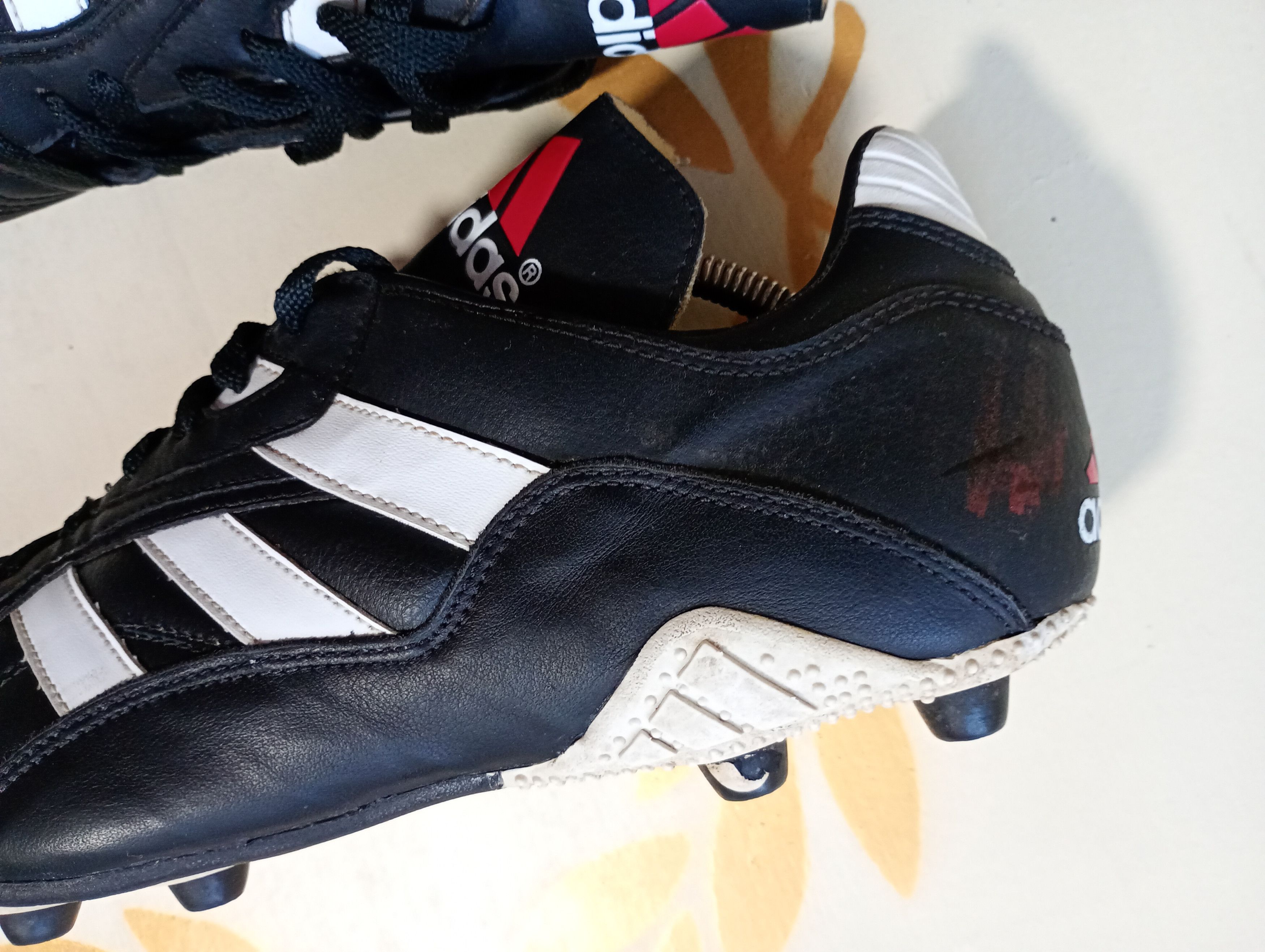 Adidas Adidas Predator BOGOTA LIGA FG 1997 years Cleats Size US 11 / EU 44 - 11 Thumbnail