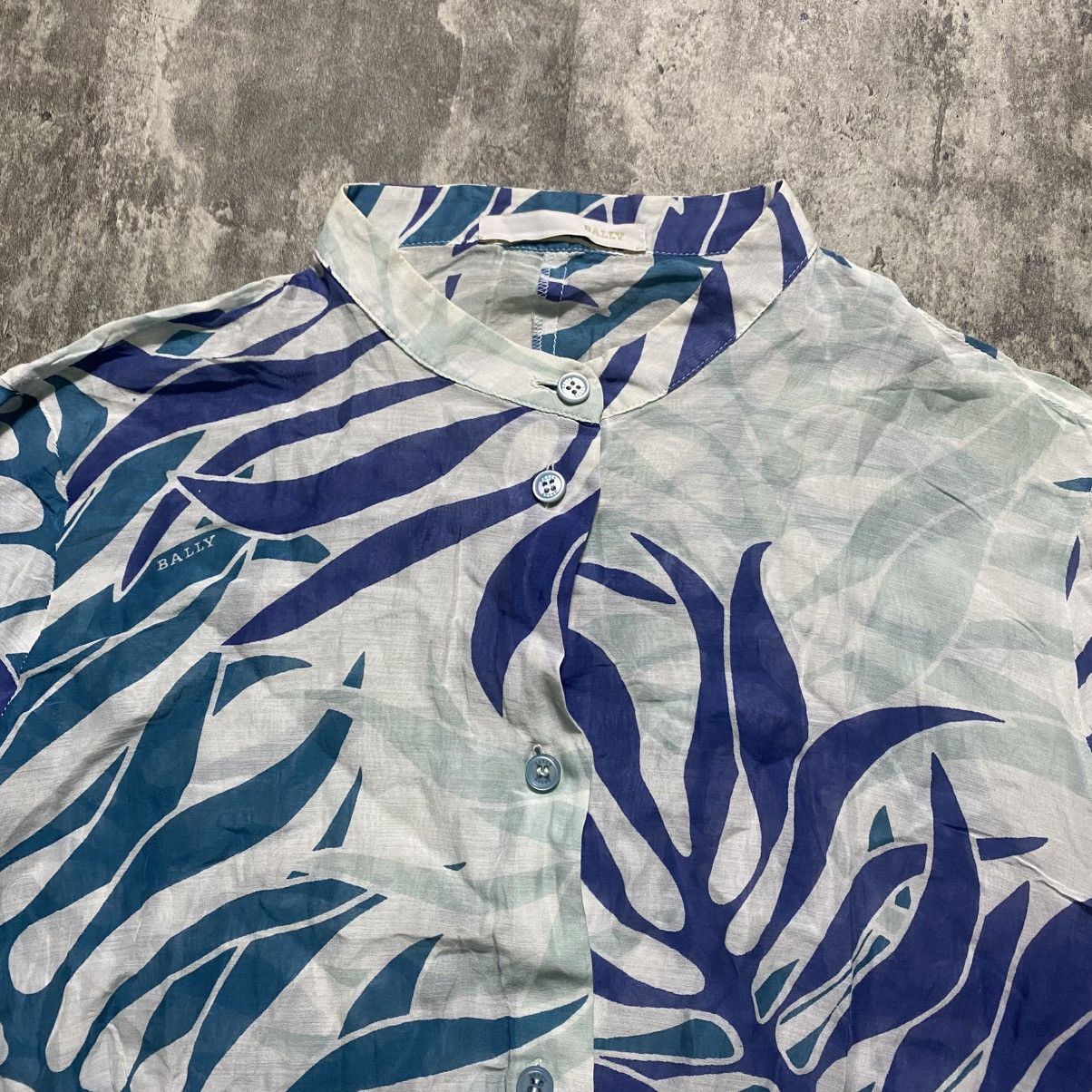 Bally Vintage Bally Women Print Shirt Size S / US 4 / IT 40 - 2 Thumbnail