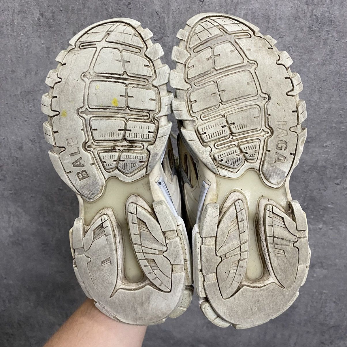 Balenciaga Balenciaga Track 2 White Size US 8 / EU 41 - 13 Thumbnail
