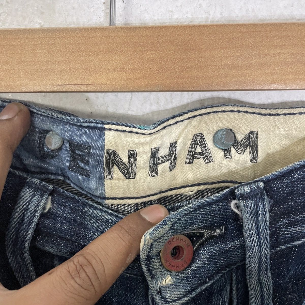 DENHAM Vintage Denham Japan Artisan Rare Buckle Denim Size US 30 / EU 46 - 6 Thumbnail