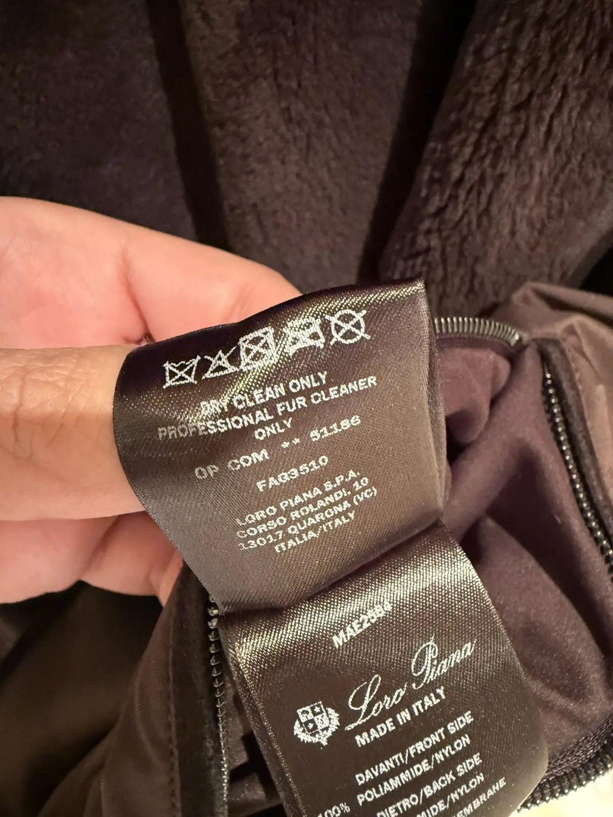 Loro Piana Loro Piana fur jacket Size US L / EU 52-54 / 3 - 8 Thumbnail