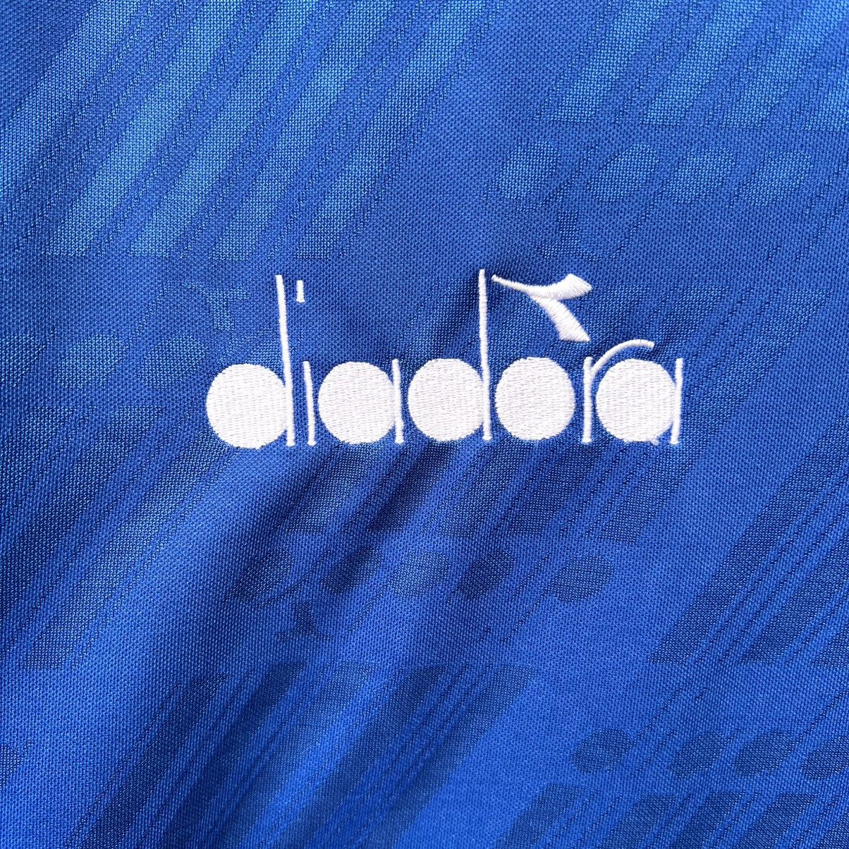 Diadora Italy Retro Football Shirt Diadora Soccer Jersey Size US S / EU 44-46 / 1 - 2 Thumbnail