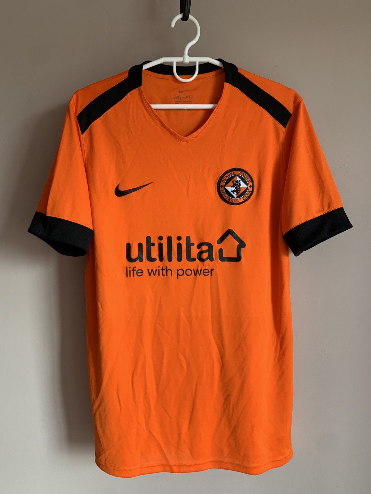 Nike Dundee United 2016 Home Football Shirt Nike Soccer Jersey Size US L / EU 52-54 / 3 - 1 Thumbnail