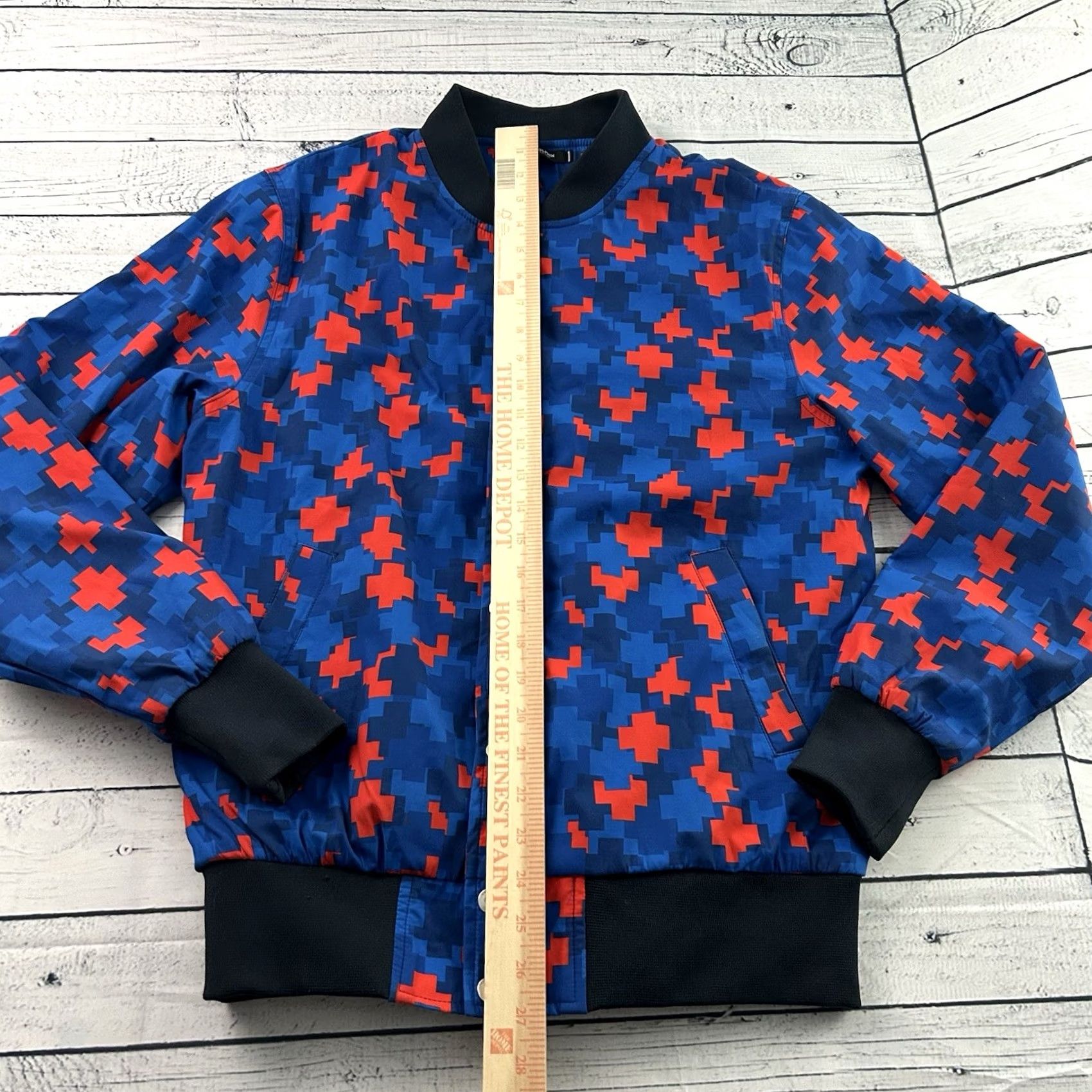 Pinko Pink Dolphin Bomber Jacket Mens M Red Jacket, Bomber Style, Snap Button, Lined, Polyester, Vintage: No Size US M / EU 48-50 / 2 - 3 Thumbnail