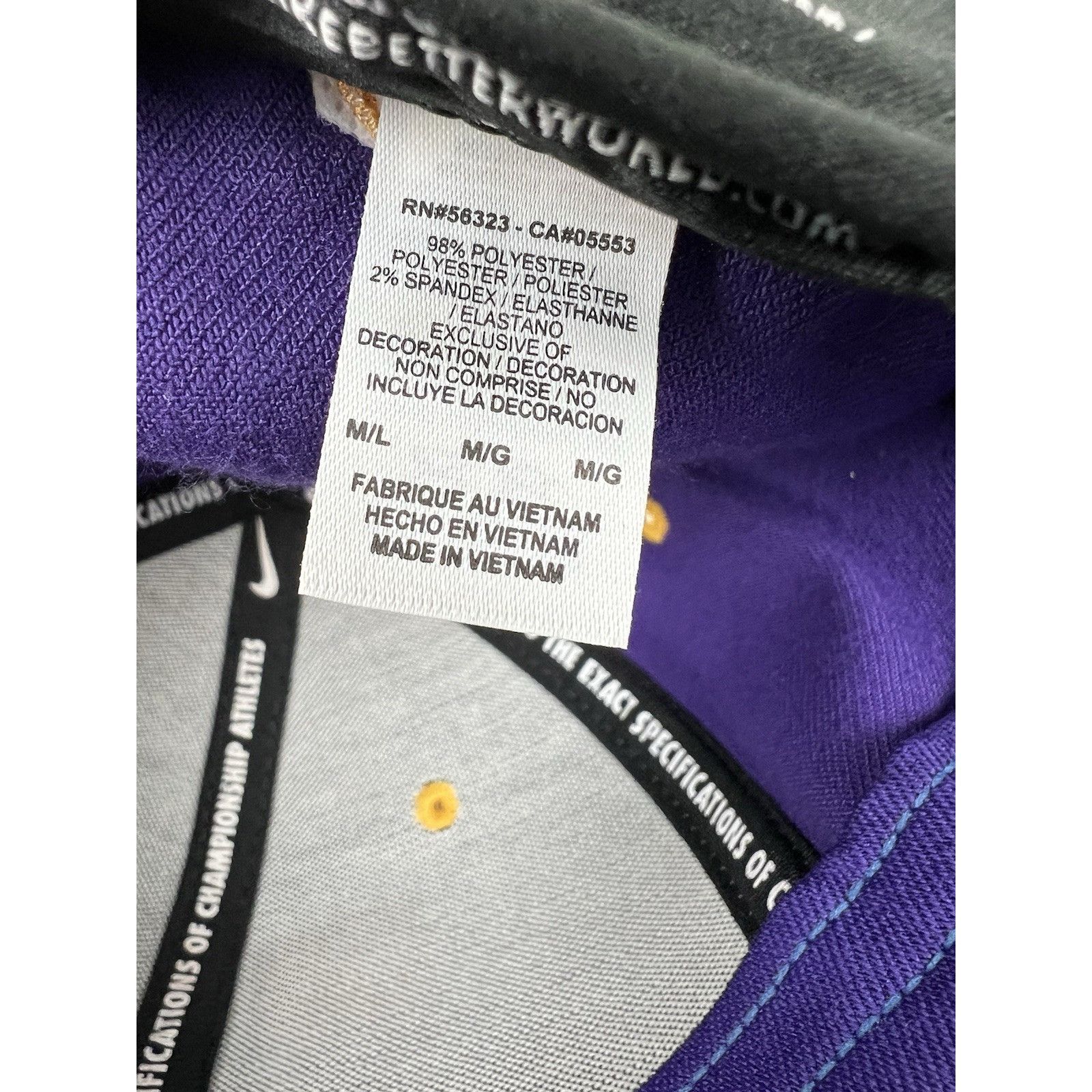 Nike Vintage Nike Washington Huskies Hat Cap Purple Gold NCAA Siz Size ONE SIZE - 9 Thumbnail