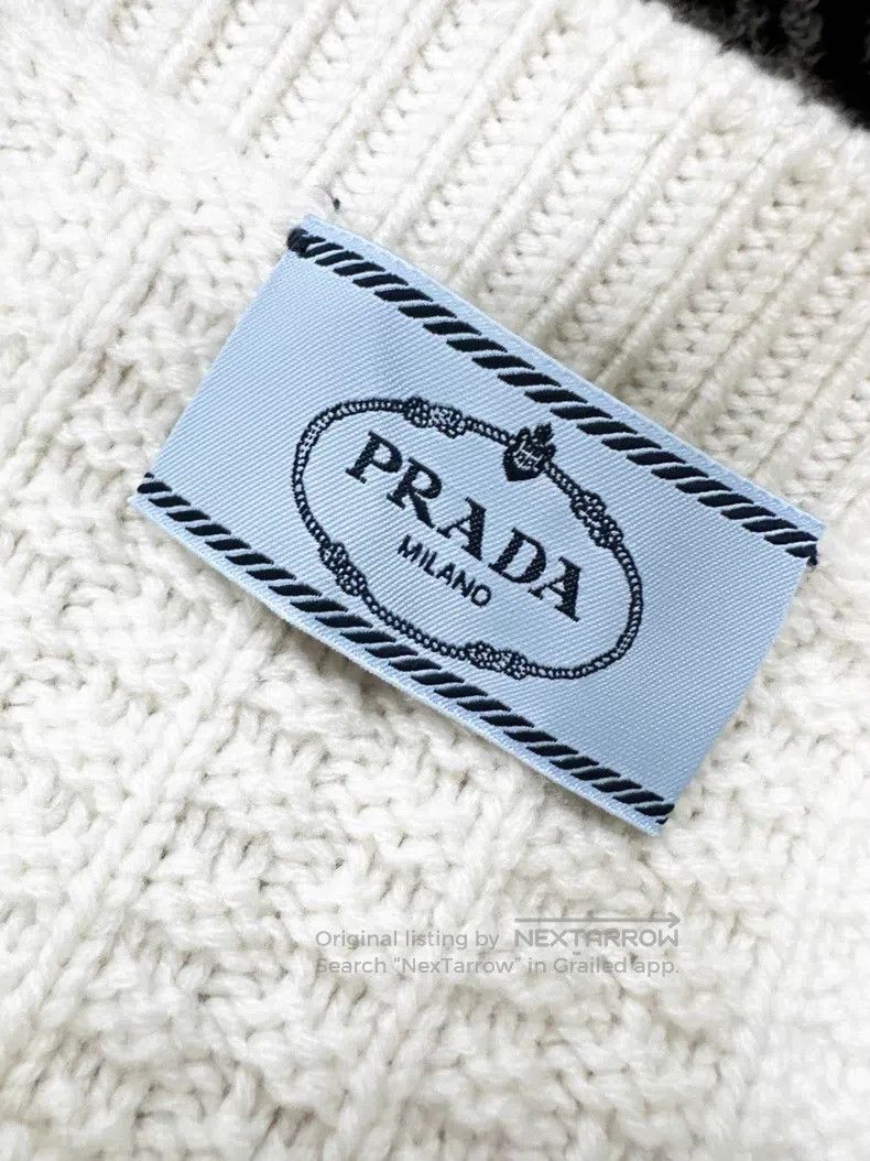 Prada Prada Letter logo knitted long-sleeved sweater Size US S / EU 44-46 / 1 - 5 Thumbnail
