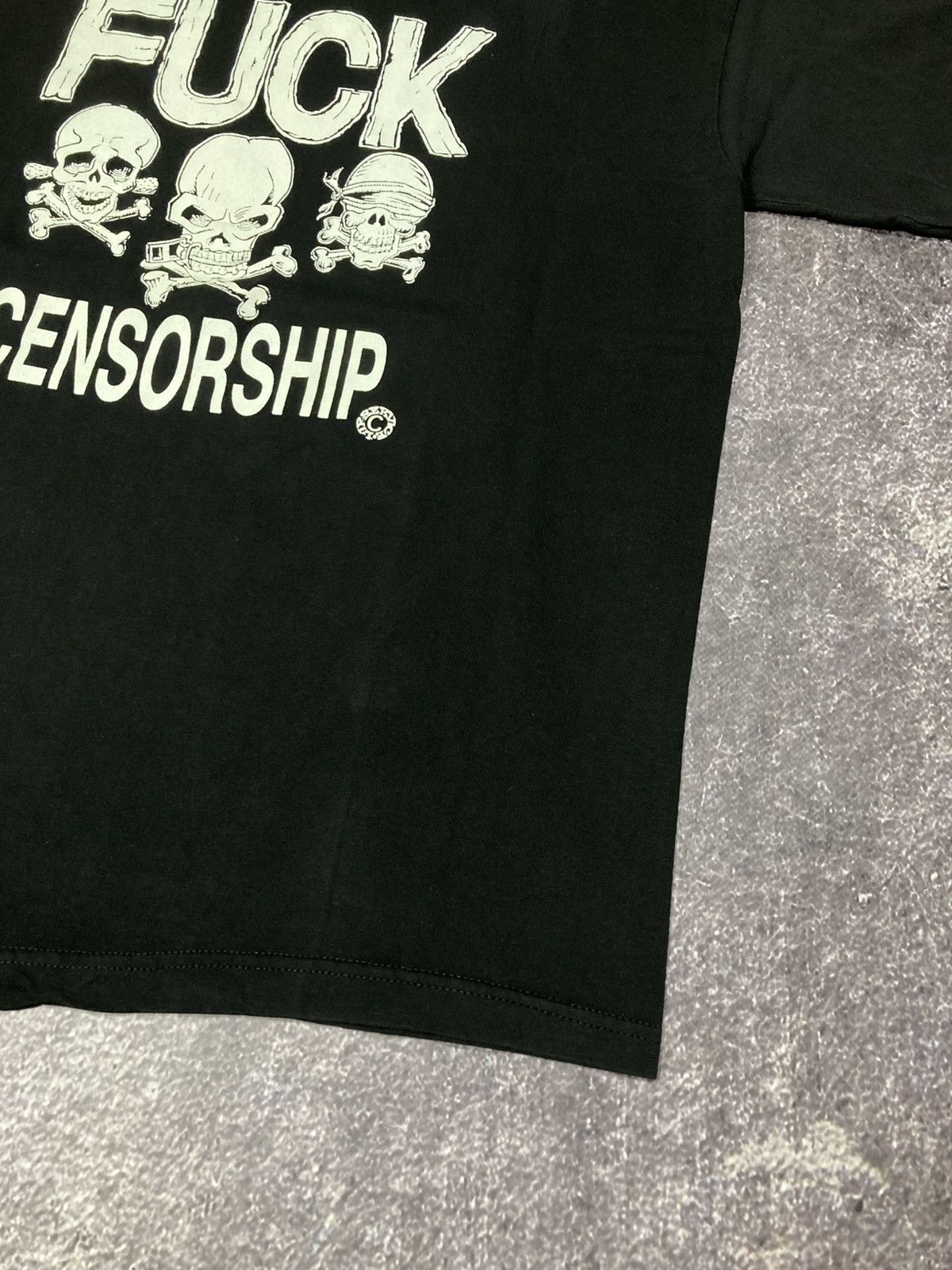 Lip Service VINTAGE LIP SERVICE LOS ANGELES FUCK CENSORSHIP T-SHIRT TEE Size US L / EU 52-54 / 3 - 3 Thumbnail