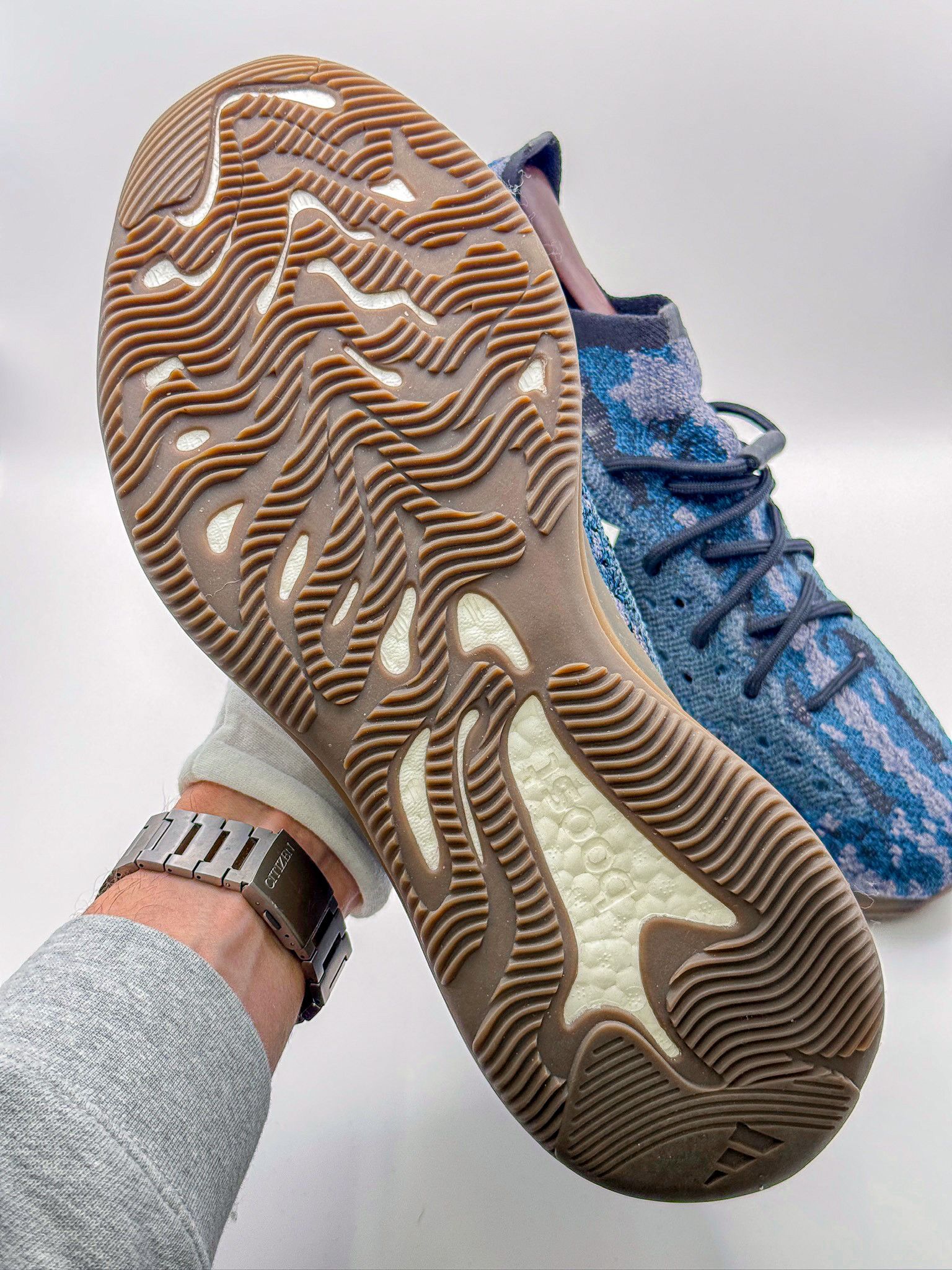 Adidas Adidas Yeezy 380 Blue Grey Speckled Gold Sole Sneakers Size US 12 / EU 45 - 12 Thumbnail