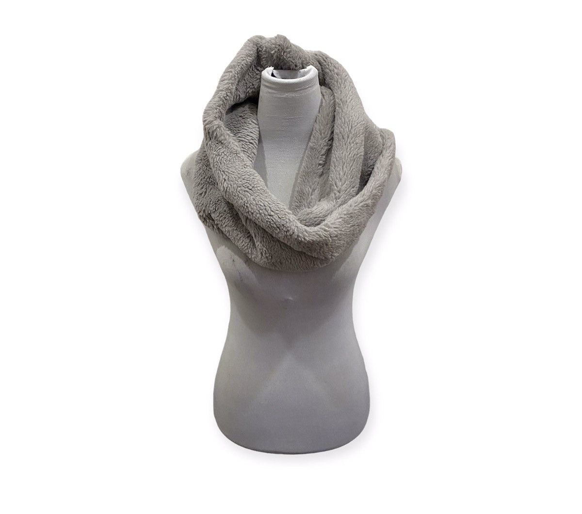Japanese Brand Japanese Brand Fleece Neckerchief/ Neck Warmer Size ONE SIZE - 1 Thumbnail