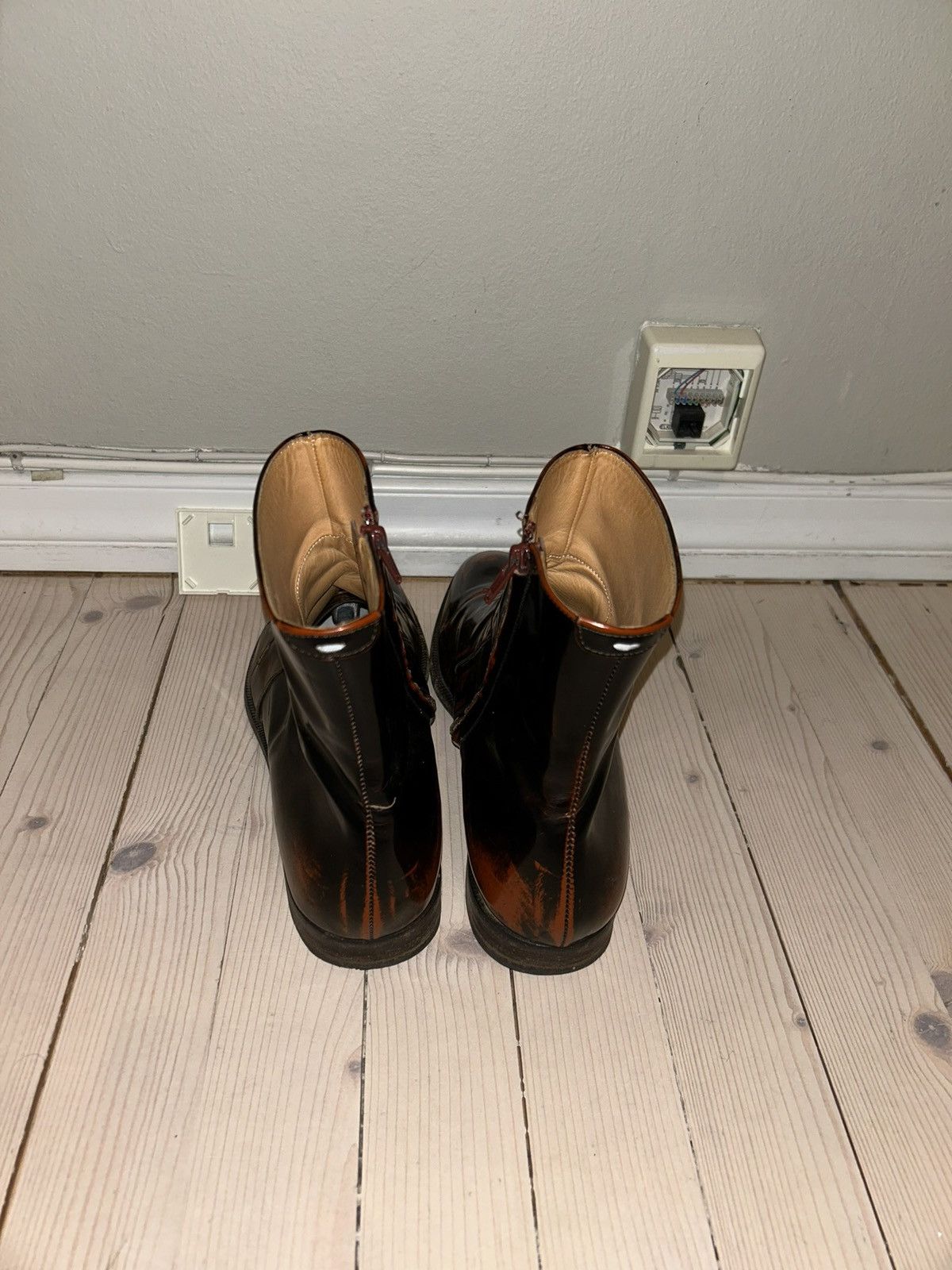 Maison Margiela Patina patent boots Size US 9 / EU 42 - 4 Thumbnail