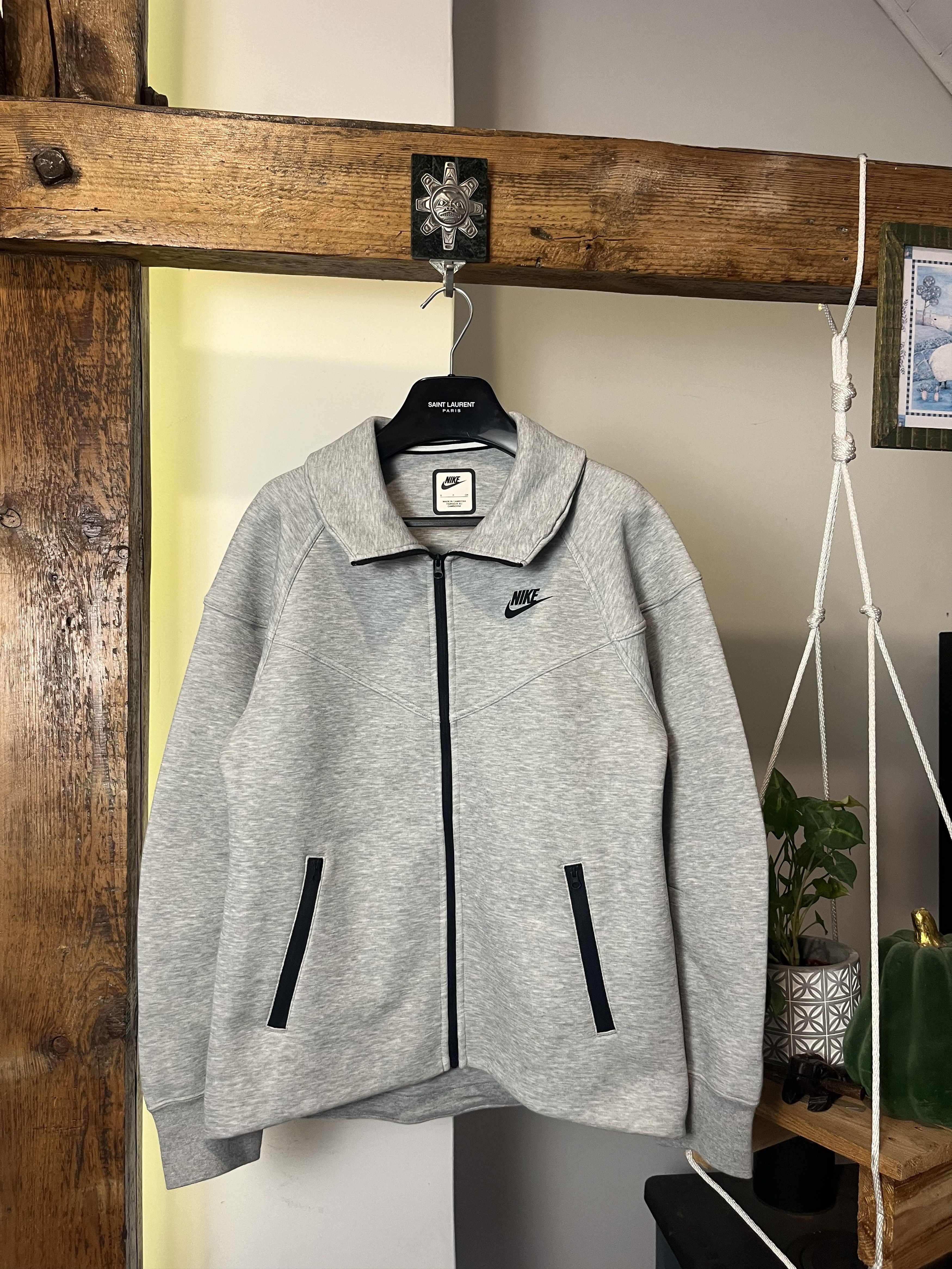 Nike Womens Nike Tech Fleece Drill Gray Zip Hoodie Size US S / EU 44-46 / 1 - 2 Thumbnail