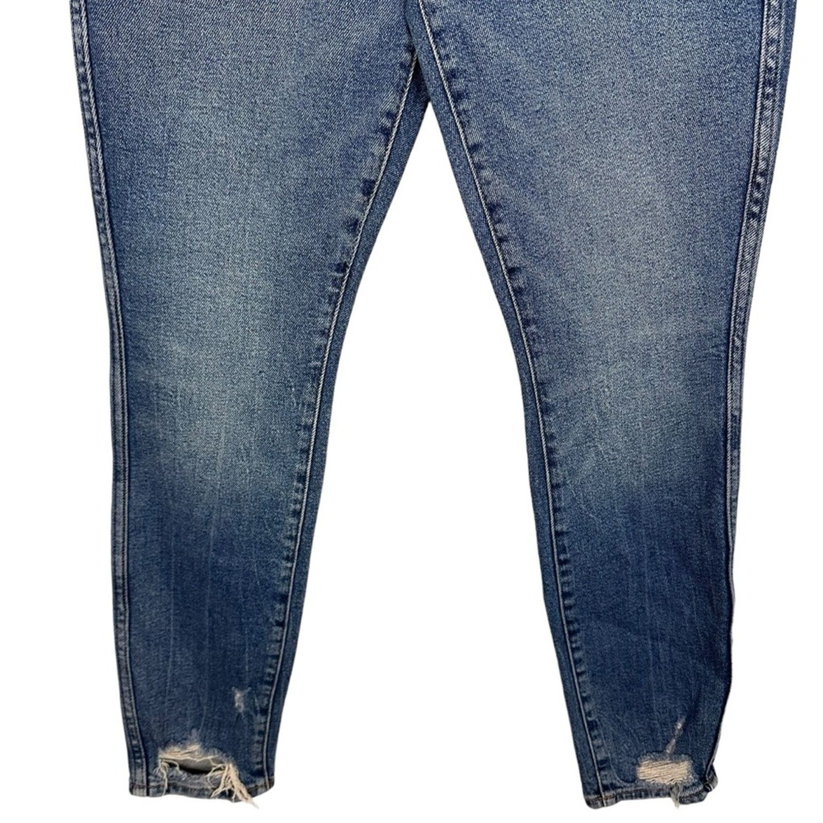Good American NWT Good American Good Curve High Rise Skinny Jeans 6/28 Size 28" / US 6 / IT 42 - 6 Thumbnail