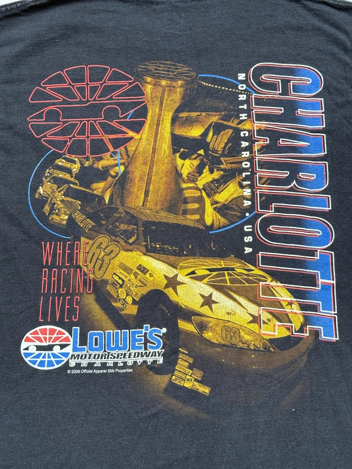 Fruit Of The Loom Racetrack Charlotte North Carolina T-shirt Lowe's -M Size US M / EU 48-50 / 2 - 5 Thumbnail