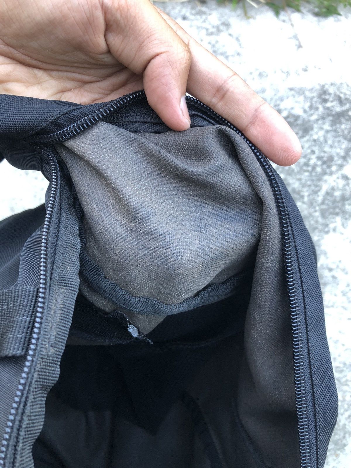 Gap VINTAGE GAP CROSSBODY Y2K STYLE BAG Size ONE SIZE - 9 Thumbnail