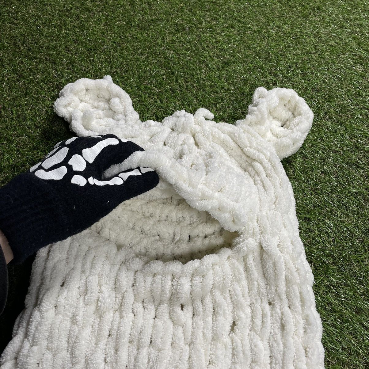 Vintage Vintage 90s Knit Beanie Mohair Fuzzy Alt Goth White Slim OS Size ONE SIZE - 6 Thumbnail