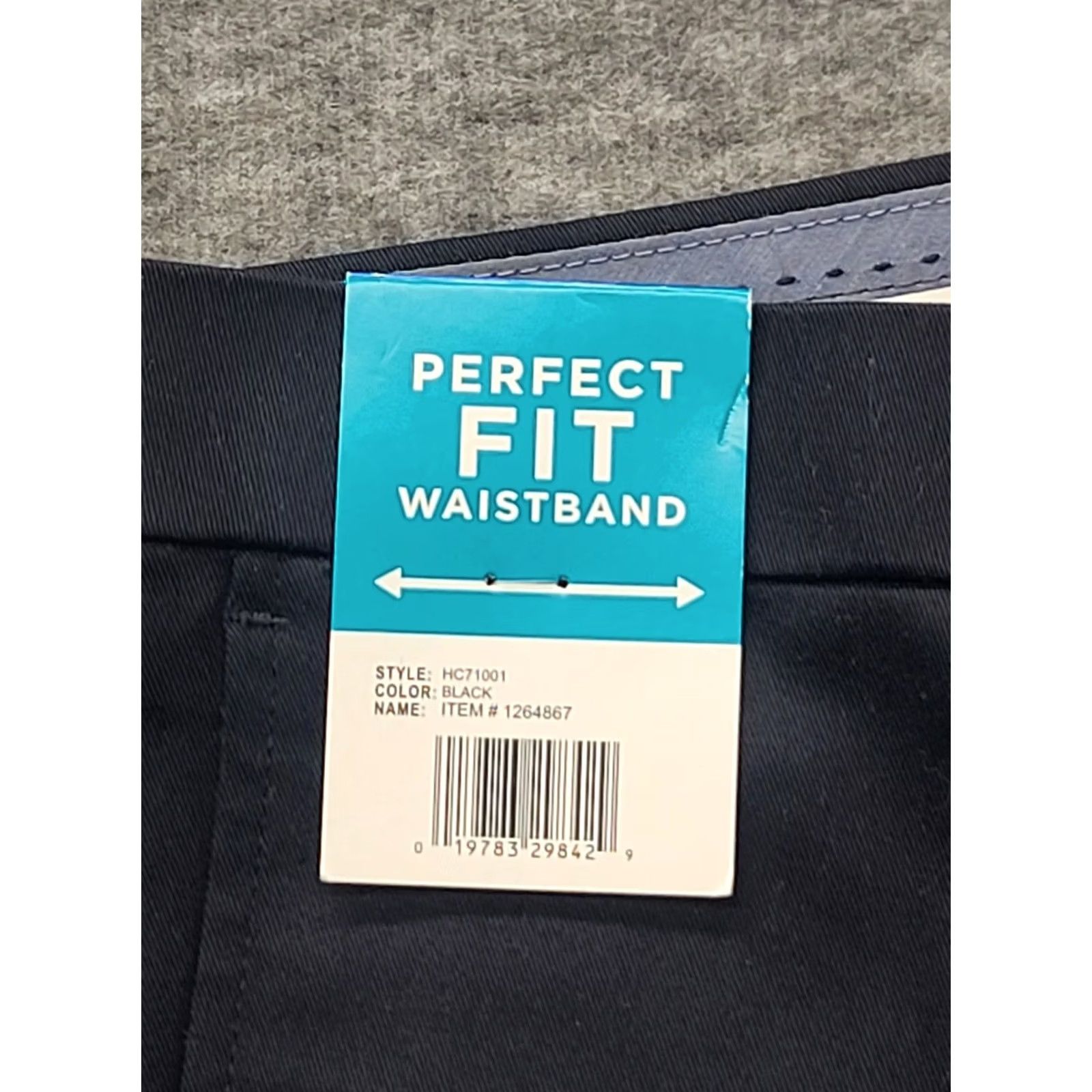 Haggar Haggar Premium Khaki Pant Mens 36x34 Straight Leg Khaki Pant Regular Fit Black Cotton Polyester Spandex City Preppy Wedding Size US 36 / EU 52 - 2 Thumbnail