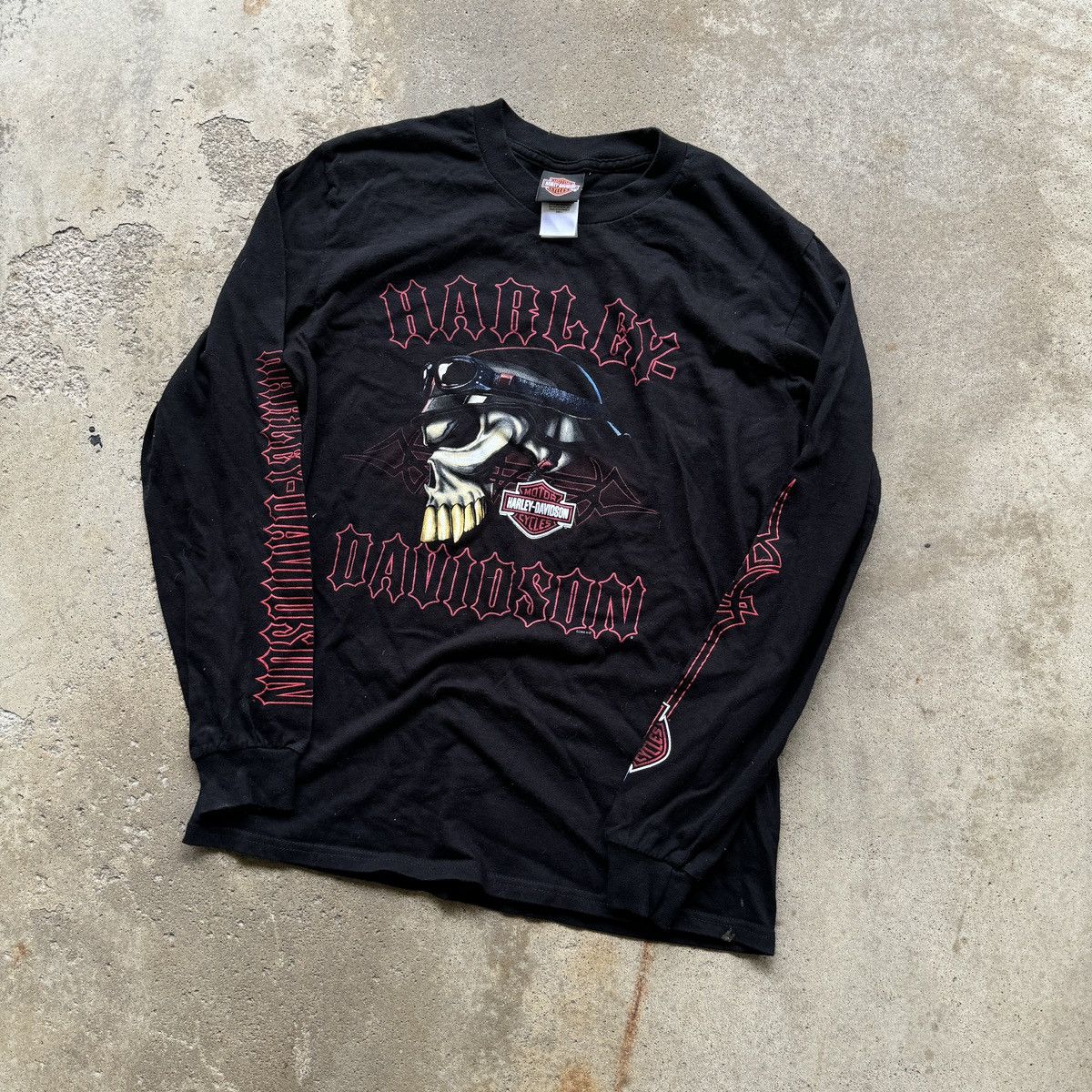 Harley Davidson VINTAGE 2010S HARLEY DAVIDSON SKULL FLAME LONGSLEEVE TEE Size US L / EU 52-54 / 3 - 5 Thumbnail