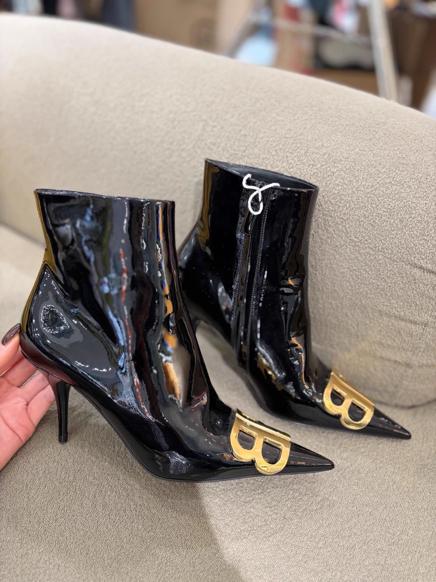 Balenciaga Balenciaga BB patent pointed black gold ankle boots 36.5 Size US 5.5 / IT 35.5 - 2 Thumbnail