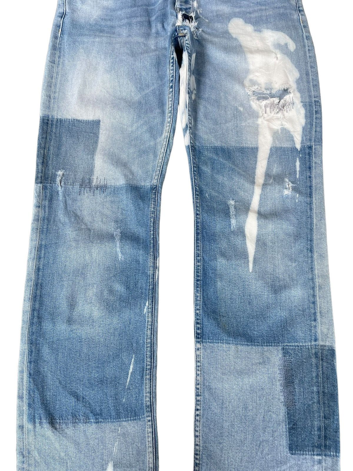Tommy Hilfiger Tommy Hilfiger Bleached Wash Distressed Patches Style Jeans Size US 34 / EU 50 - 6 Thumbnail