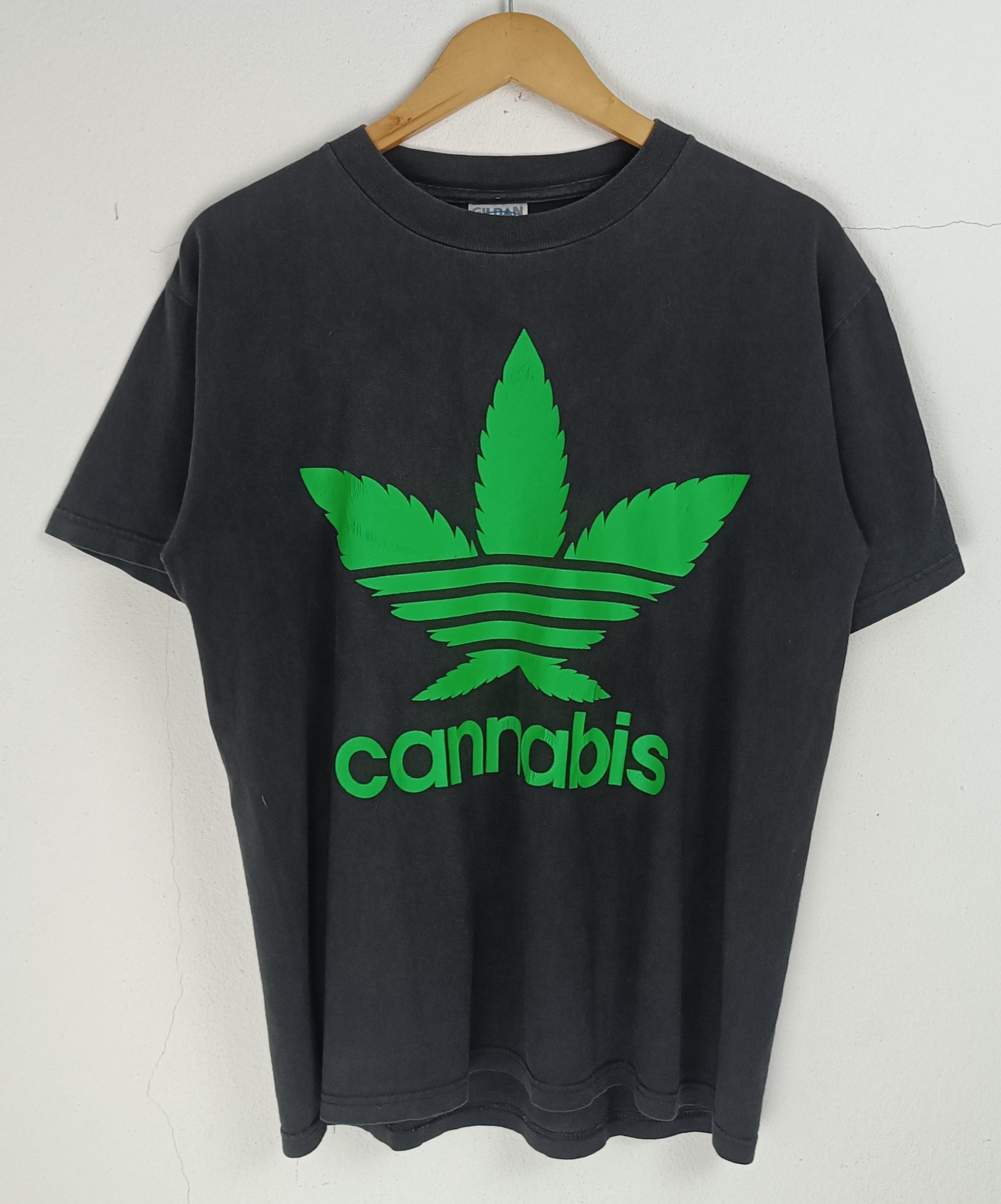 Vintage VINTAGE 2000s CANNABIS ADIDAS PARODY FUNNY HUMOR ADULTS TEE Size US M / EU 48-50 / 2 - 3 Thumbnail