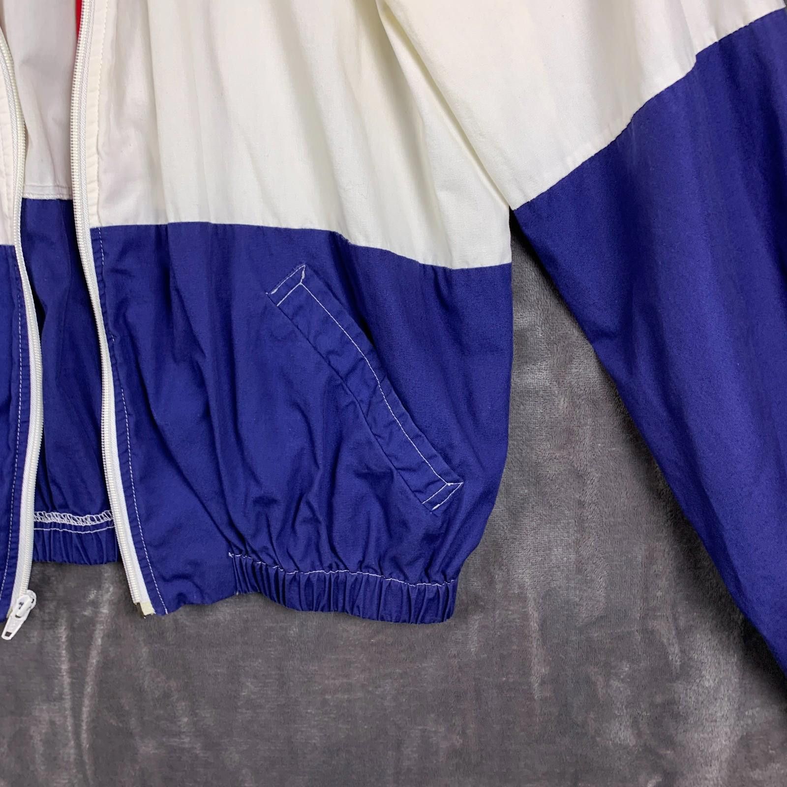 Designer VINTAGE Mel Fox Co Red White Blue Light Windbreaker Sz.L 305 Size US L / EU 52-54 / 3 - 5 Thumbnail