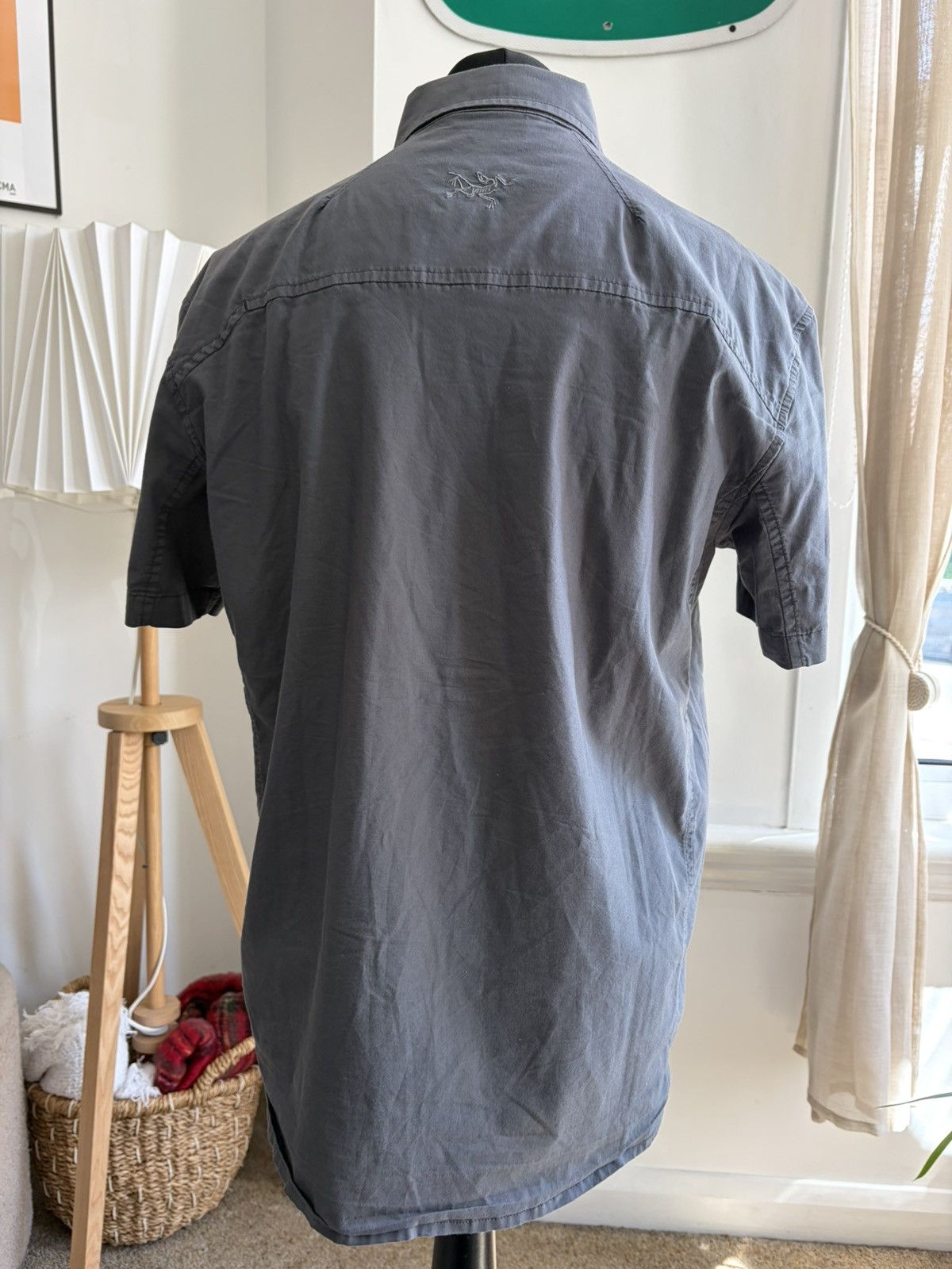 Arc'teryx Short Sleeve Button Up Shirt Size US L / EU 52-54 / 3 - 3 Thumbnail