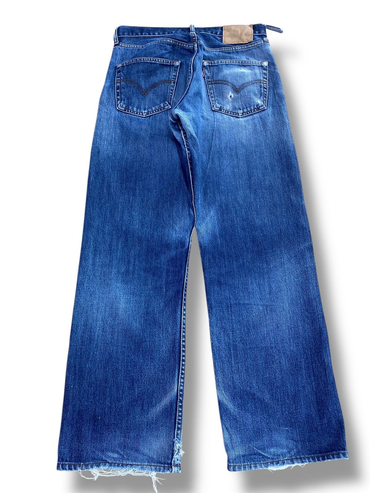 Levi's Vintage Levi’s Faded Blue Wash Style Loose Jeans Size US 32 / EU 48 - 3 Thumbnail