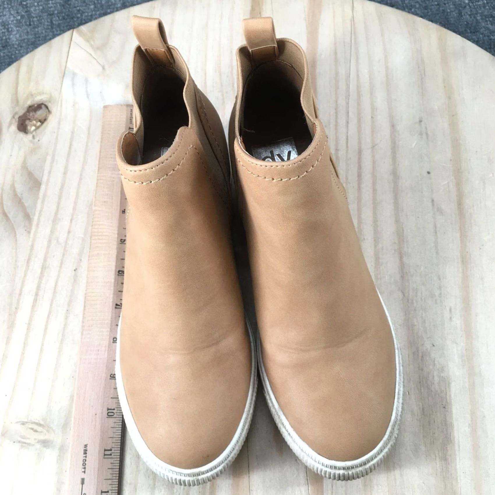 Dolce Vita DV Dolce Vita Boots Womens 8 Kyla Ankle Booties Beige Leather Pull On Wedge Size US 8 / IT 38 - 5 Thumbnail