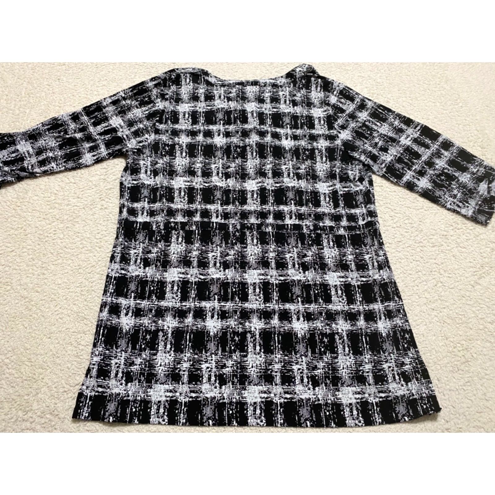 Vintage CJ Banks Womens 1X Plus Shirt Black Geometric 3/4 Sleeve Polyester V-Neck Size XL / US 12-14 / IT 48-50 - 7 Thumbnail