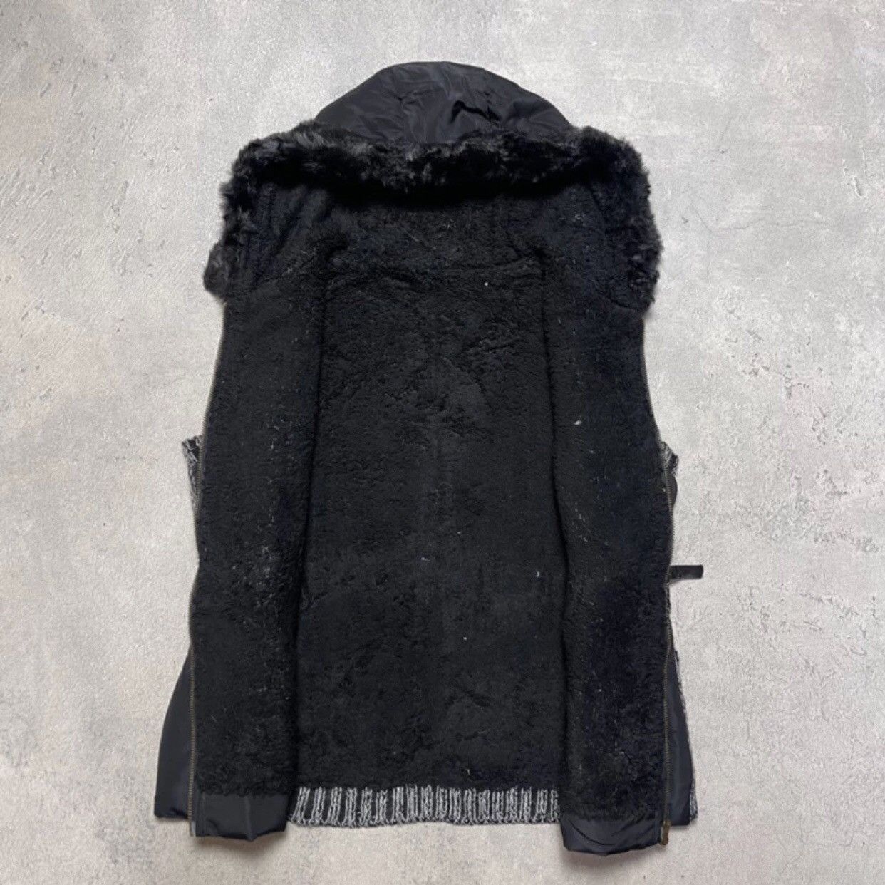 KMRii 2000s Cooperate Vest Sherpa Faux Fur Jacket Size US L / EU 52-54 / 3 - 5 Thumbnail