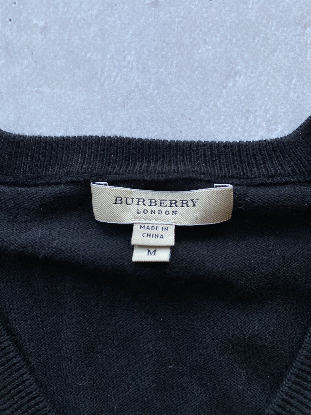 Burberry Vintage Burberry London Y2K Luxury Sweatshirt 90s Rare Nova Size US M / EU 48-50 / 2 - 3 Thumbnail
