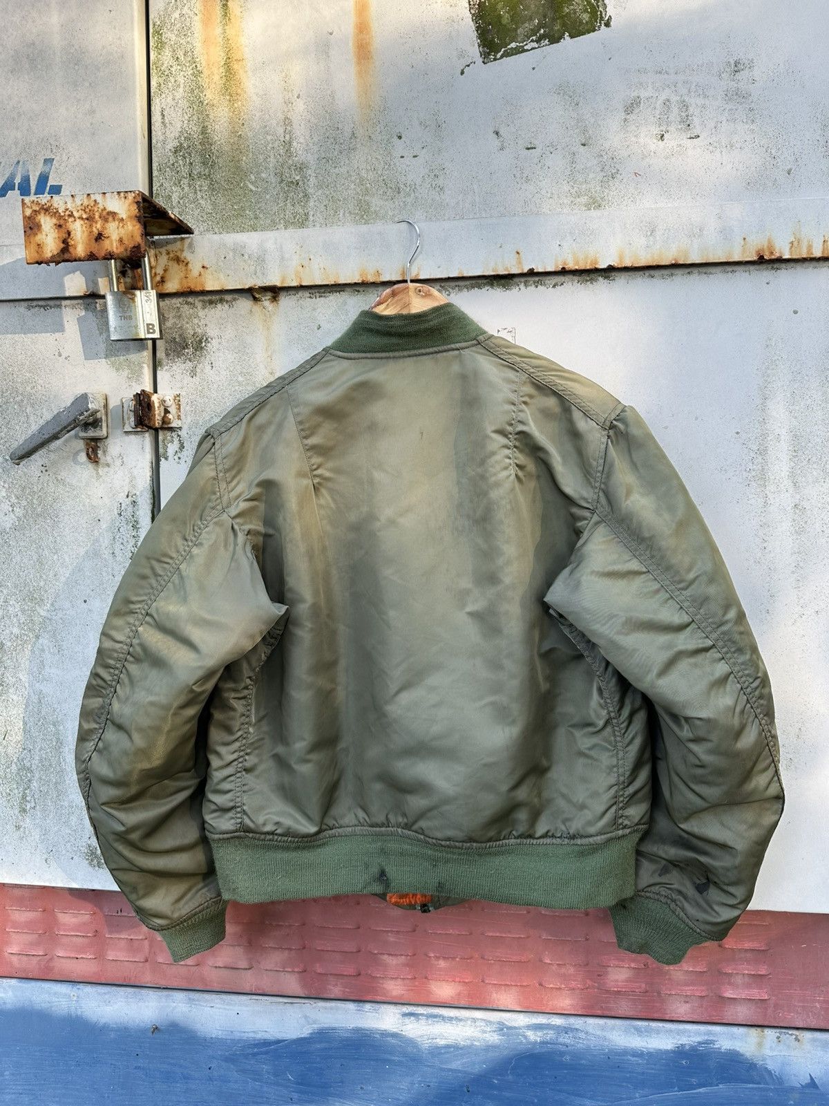Alpha Industries 🪖Vintage THRASHED MA-1 Alpha Industries Bomber Jacket Size US M / EU 48-50 / 2 - 9 Thumbnail