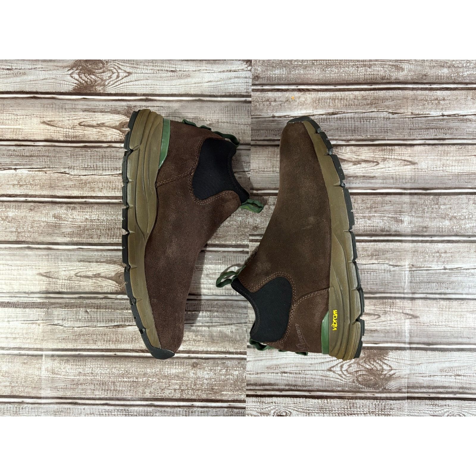 Danner Danner mountain 600 suede chelsea boots sz 9.5 color java fo Size US 9.5 / EU 42-43 - 5 Thumbnail