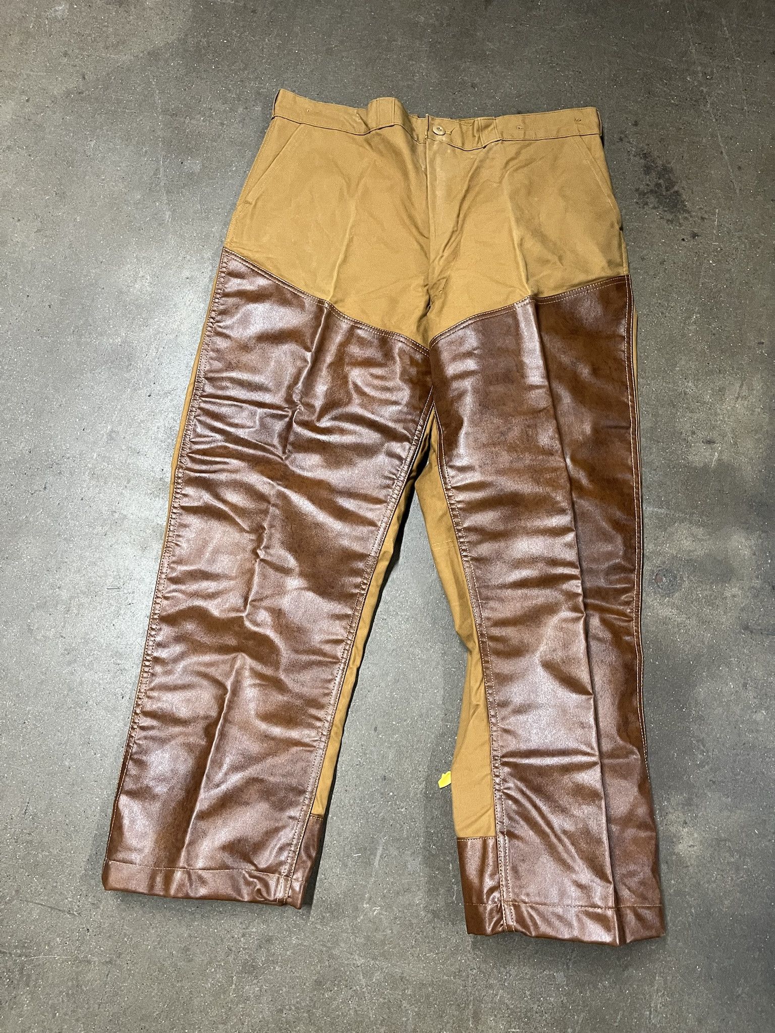 Carhartt × Vintage Vintage 1960s Deadstock Leather Front Double Front Trousers Size 39 Size US 39 - 1 Thumbnail