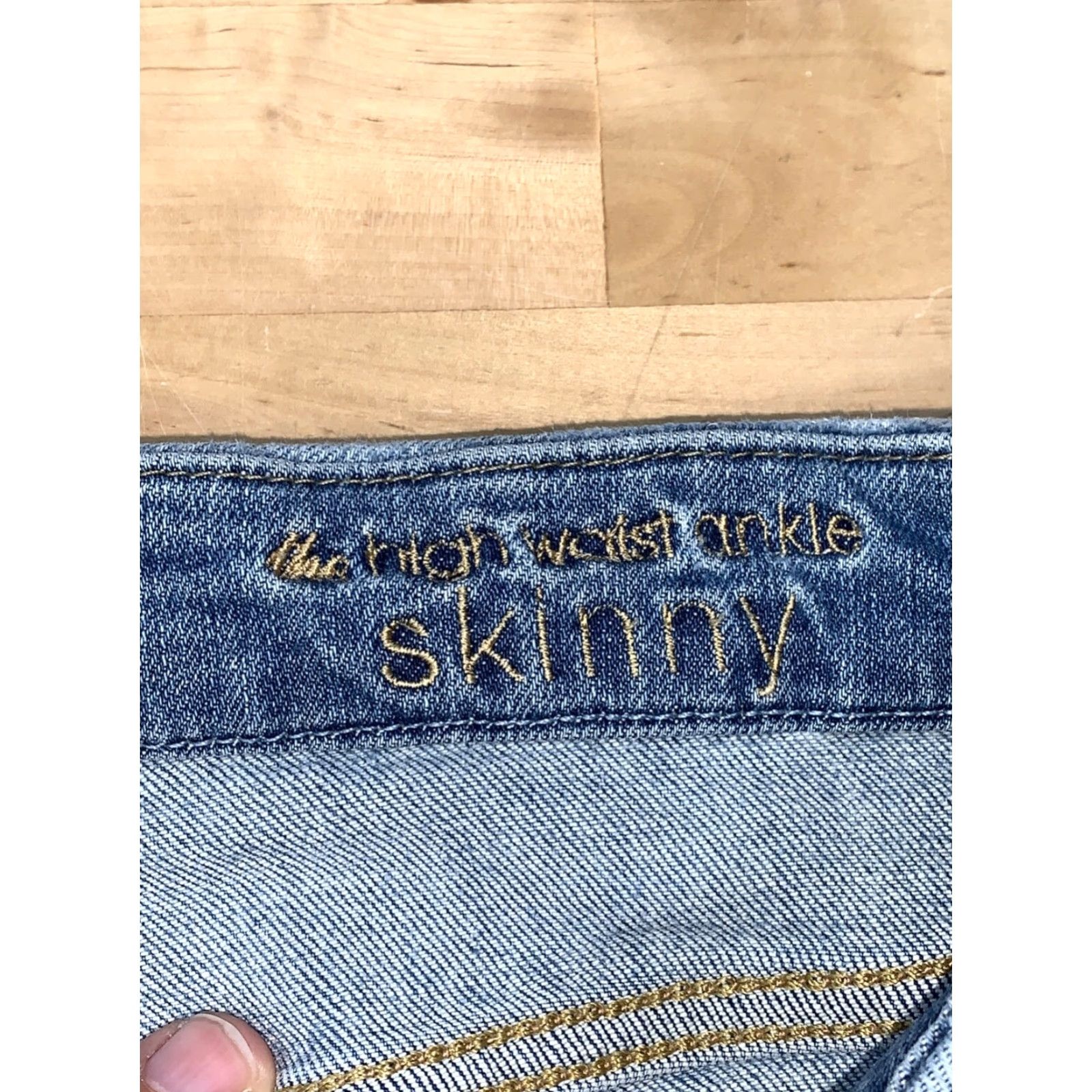 7 For All Mankind 7 For All Mankind Jeans Skinny Blue 26 Women High Waisted Ankle Size 26 Size 26" / US 2 / IT 38 - 6 Thumbnail