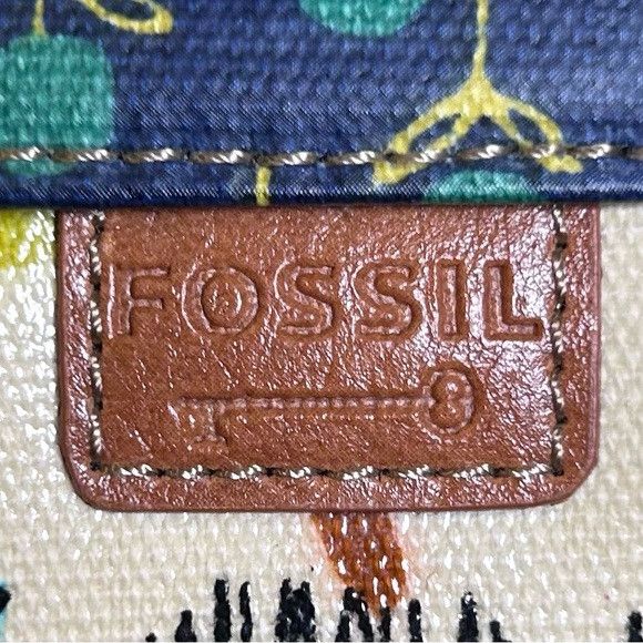 Fossil Fossil Key-Per Blue Multicolor Floral Pouch Clutch Bag Size ONE SIZE - 5 Thumbnail