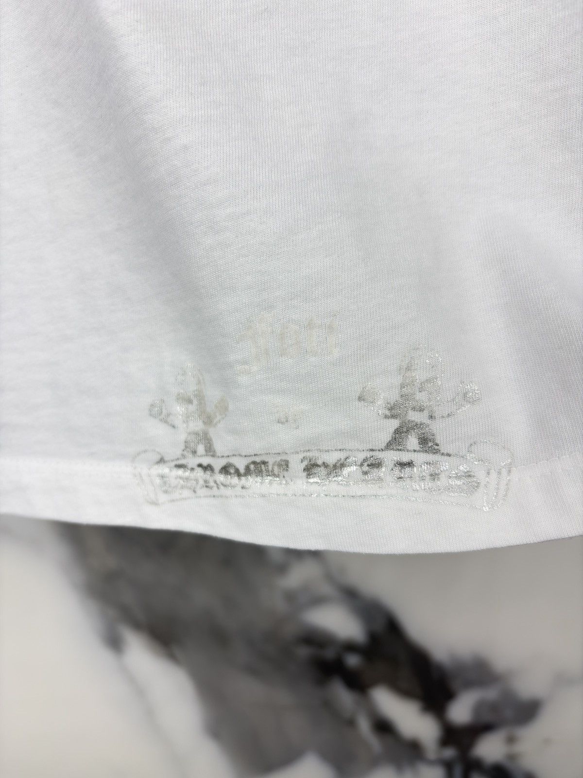 Chrome Hearts Chrome Hearts Vintage Foti Skull Metallic Print Tshirt White Size US M / EU 48-50 / 2 - 5 Thumbnail