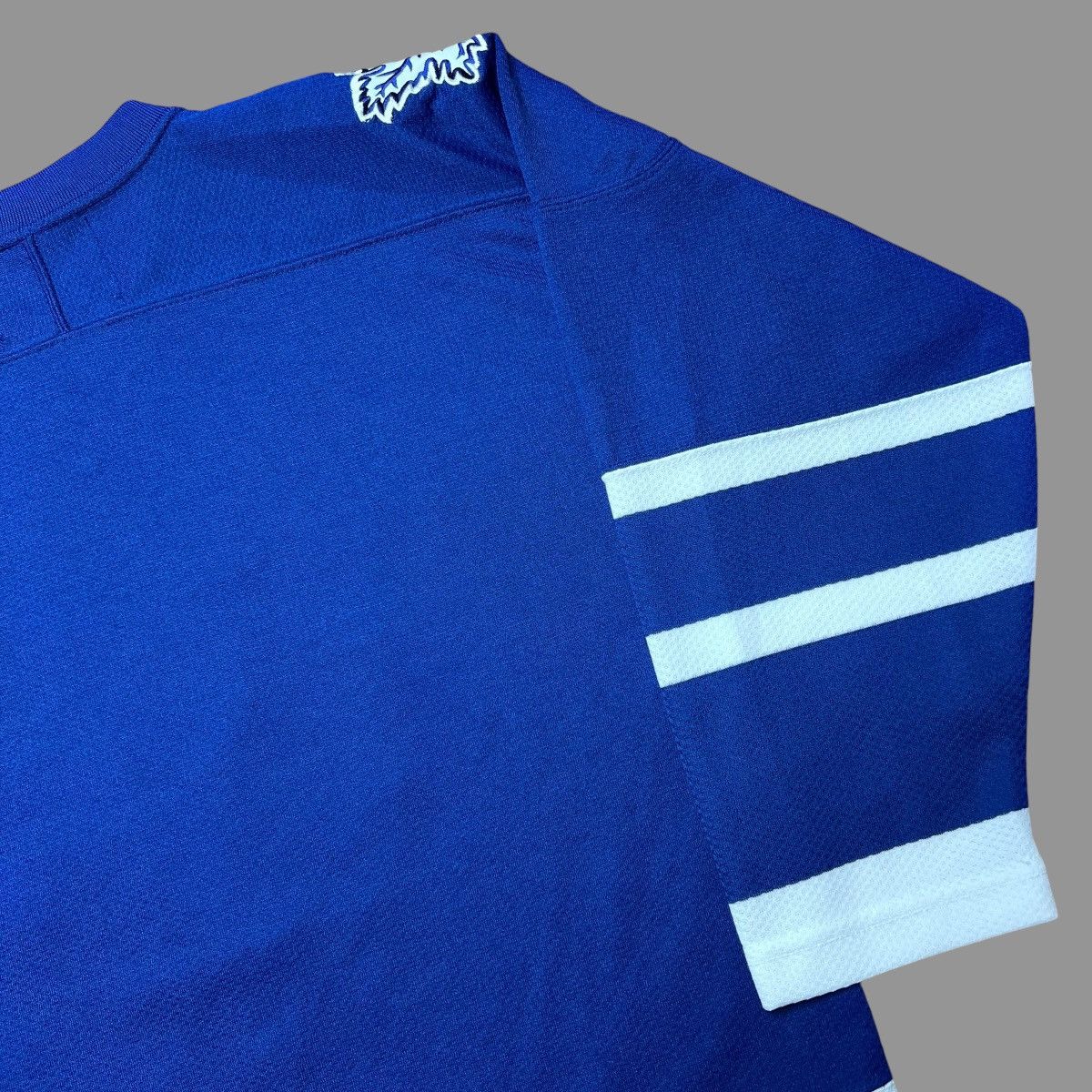 NHL × Starter × Vintage Vintage 1990s NHL Toronto Maple Leafs Starter Jersey Size US M / EU 48-50 / 2 - 18 Thumbnail