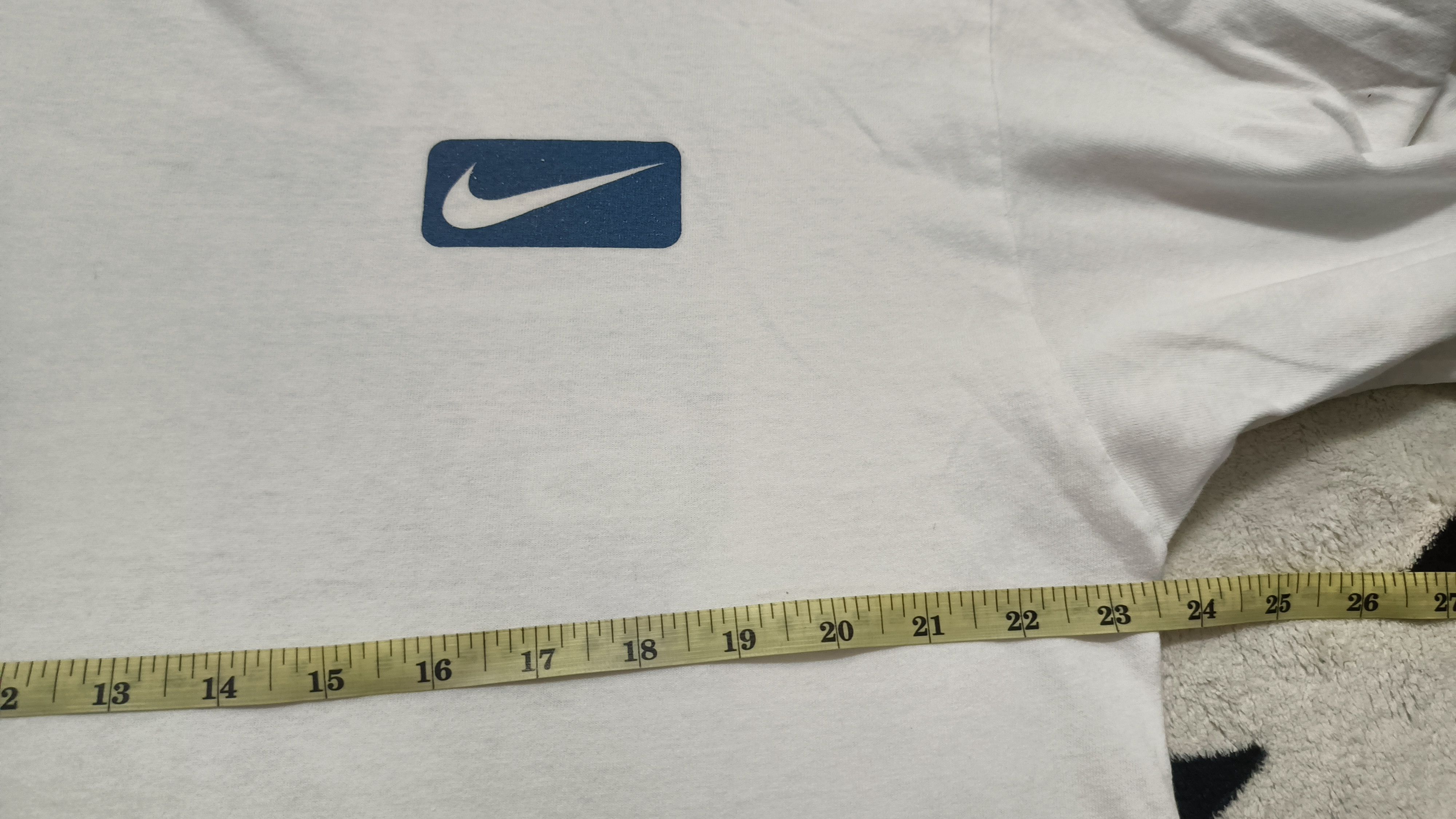 Nike 🔥🔥 Rare Distressed Vintage Nike Swoosh Long Sleeve Tee Size US L / EU 52-54 / 3 - 7 Thumbnail
