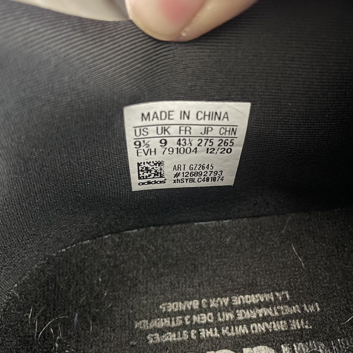 Adidas Adidas Ozweego Size US 9 / EU 42 - 5 Thumbnail