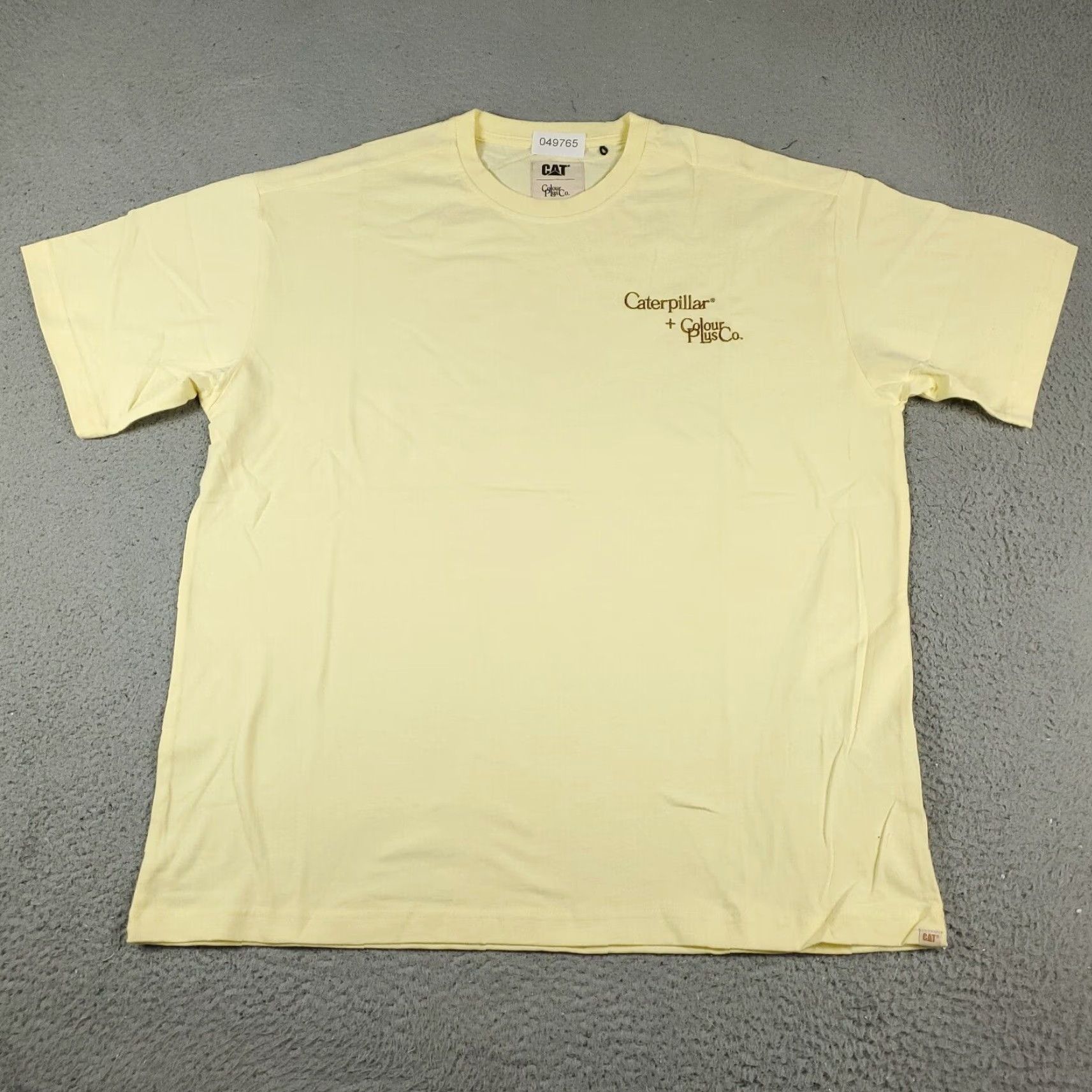 Vintage CAT x Colour Plus Co T-Shirt Mens Medium Yellow Graphic Short Sleeve Crew Neck Logo Cotton Modern Sports Theme Mens Size US M / EU 48-50 / 2 - 2 Thumbnail