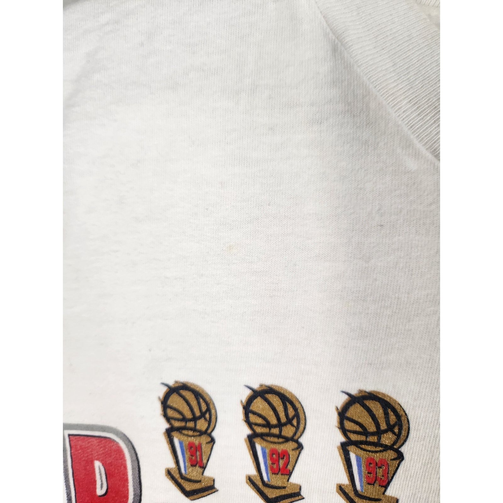 Starter Vintage 1998 Chicago Bulls 3 Peat T Men's 2X Size US XXL / EU 58 / 5 - 6 Thumbnail