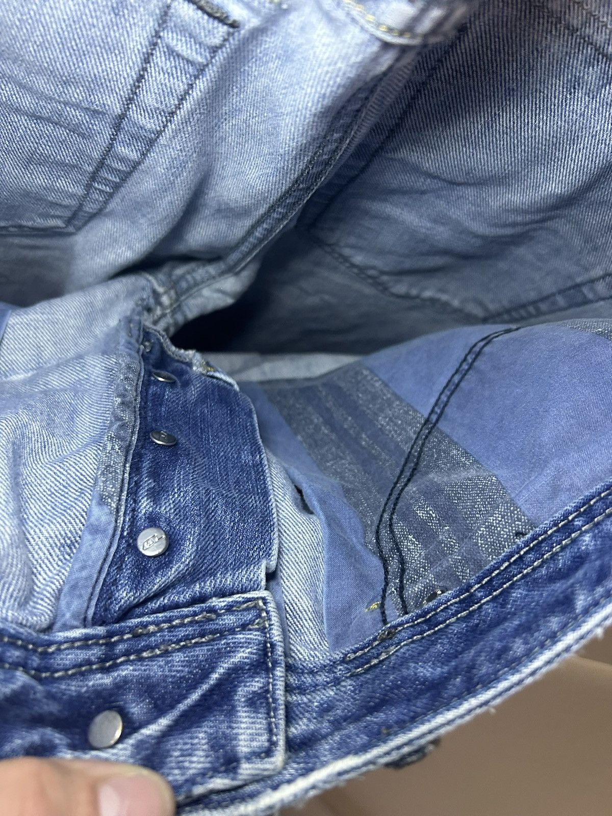 Diesel Vintage Diesel made in Italy “Ruky” distressed flared jeans Size US 32 / EU 48 - 18 Thumbnail