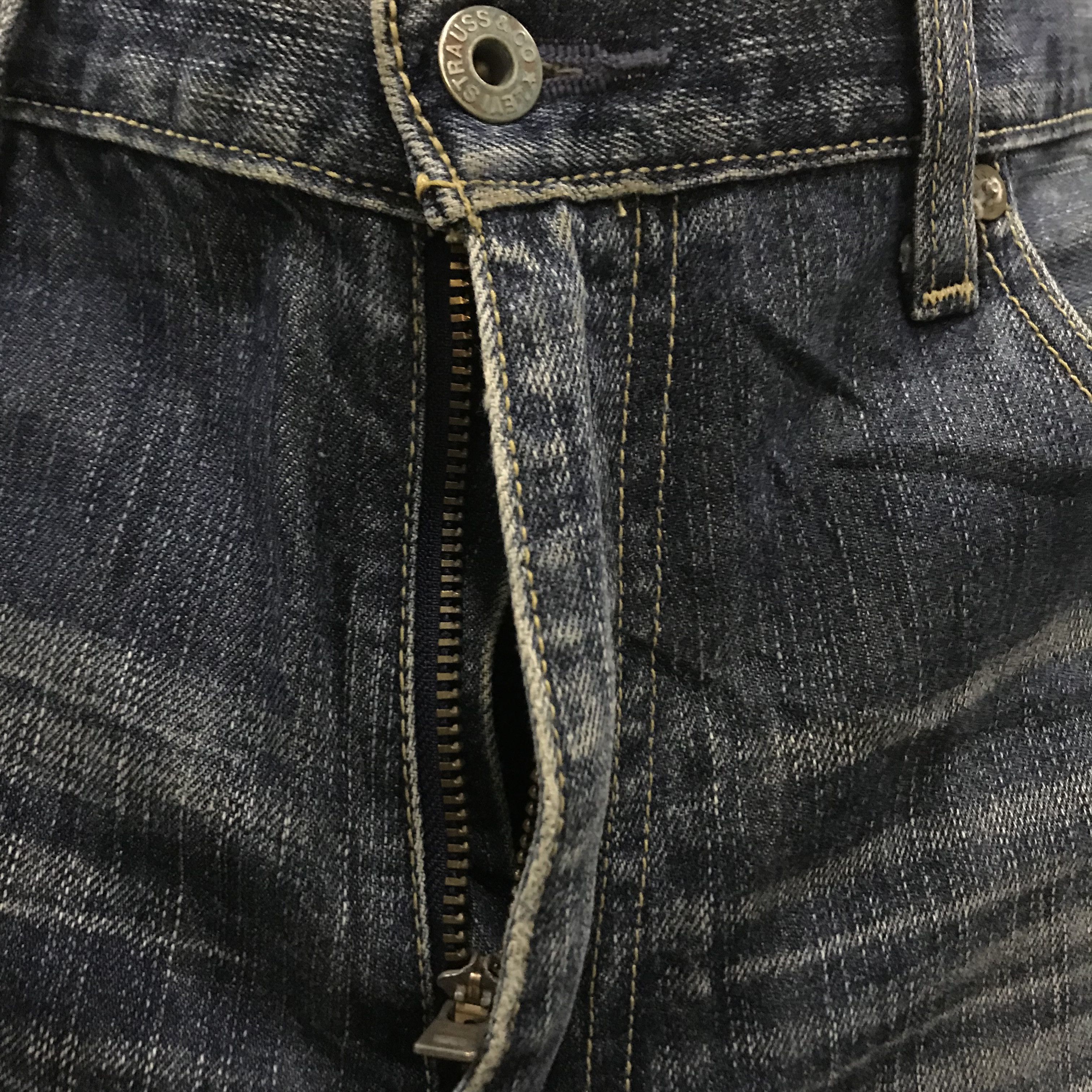 Levi's Vintage Levi's 503 Dark Wash Jeans Distressed Faded Blue Size US 35 - 7 Thumbnail