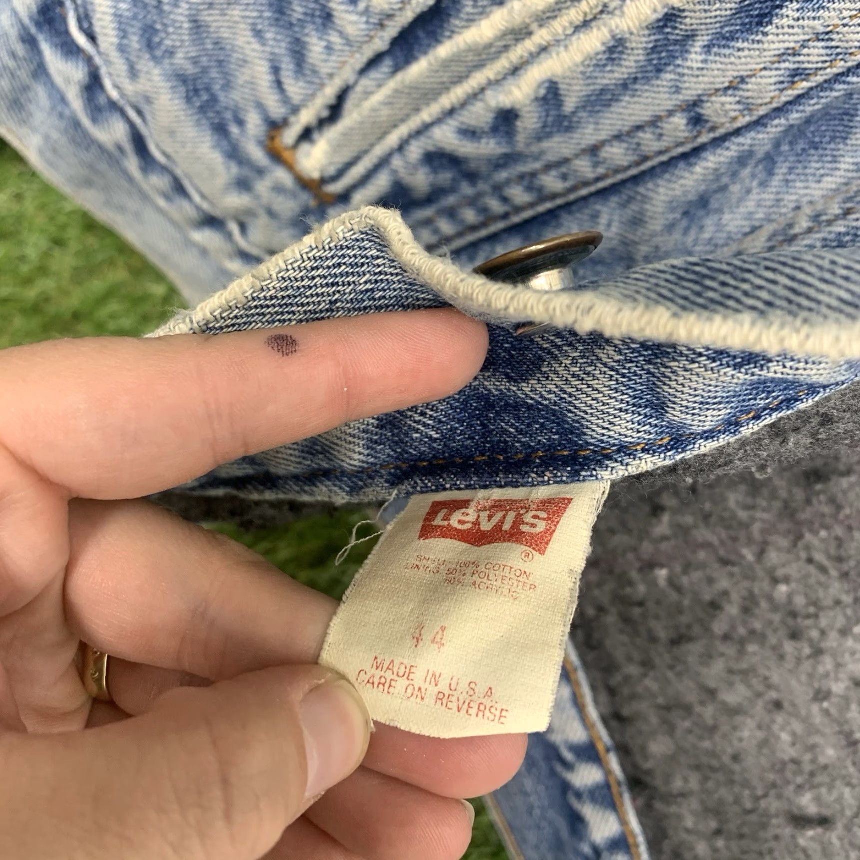 Levi's VINTAGE Levi's Trucker Jacket Mens 44 Denim Blue 70506 0316 USA Made Leather? No. Size US S / EU 44-46 / 1 - 5 Thumbnail