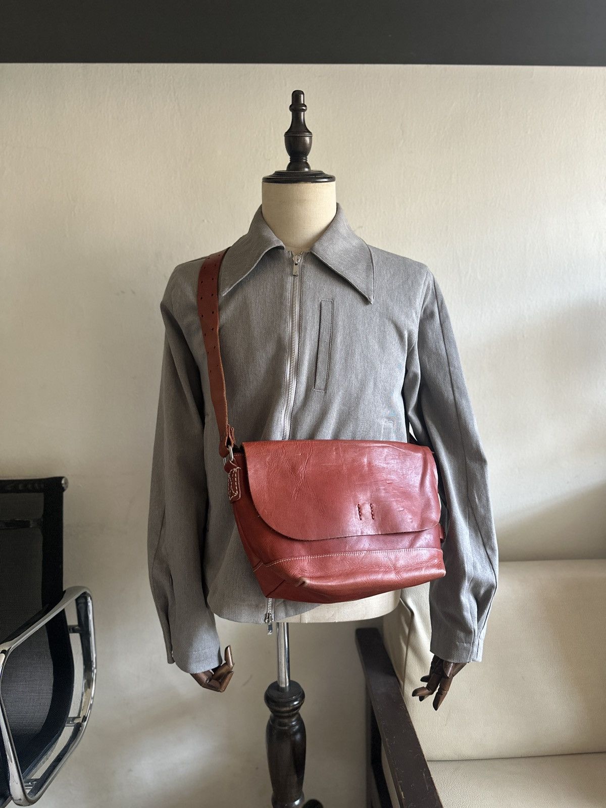 Comme des Garcons Homme Vintage Japan made Red Leather Patina Sling Bag Size ONE SIZE - 22 Thumbnail