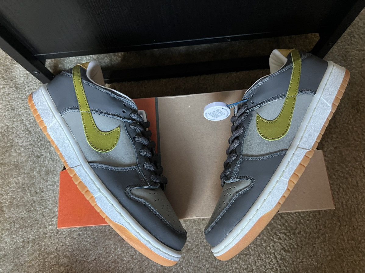 Nike Nike Dunk Low Pro B Graphite Camper Green 2002 Size 8.5 DS Size US 8.5 / EU 41-42 - 8 Thumbnail